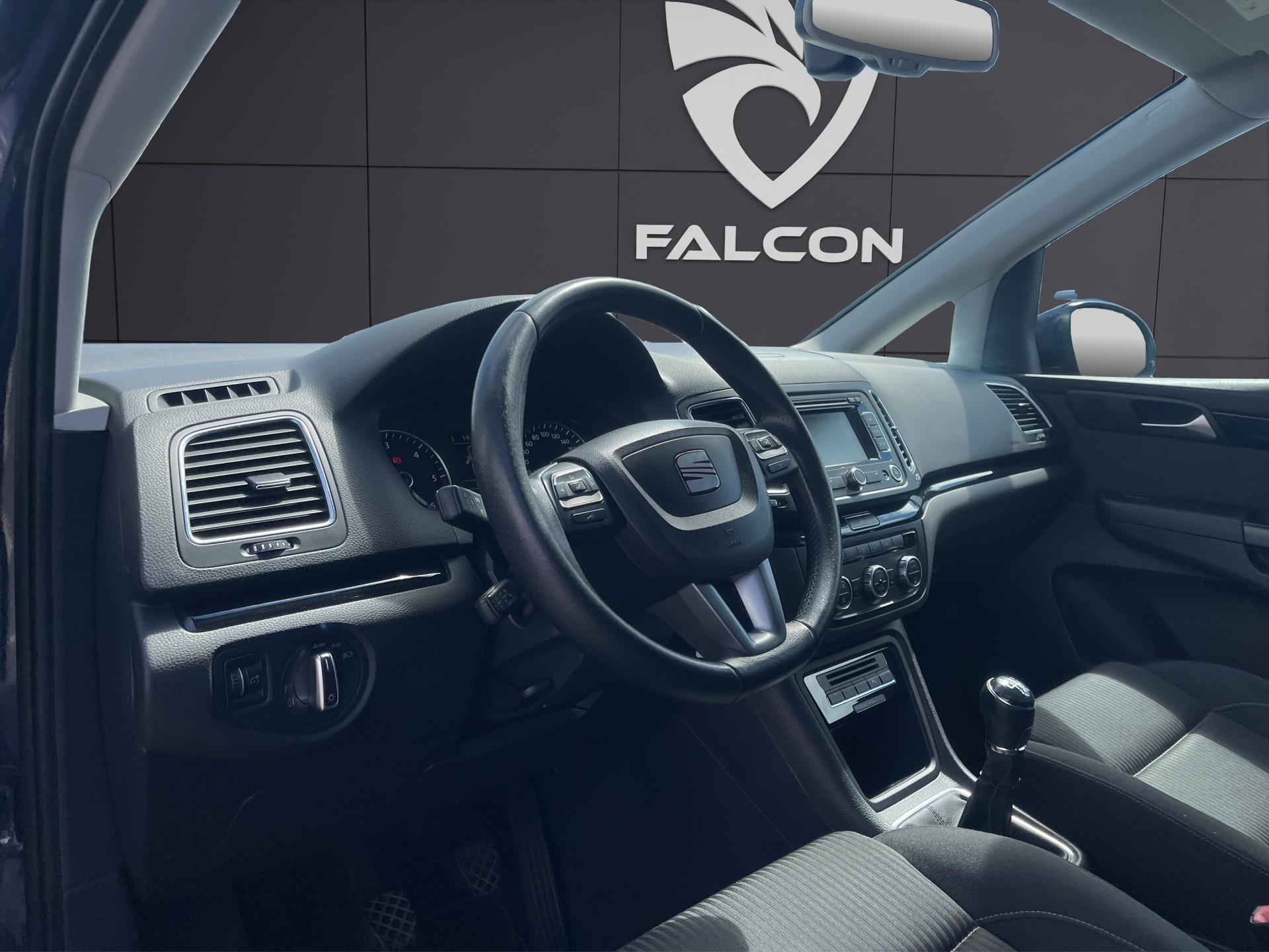 SEAT Alhambra 2.0 TDI 7 Plätzer-image-13