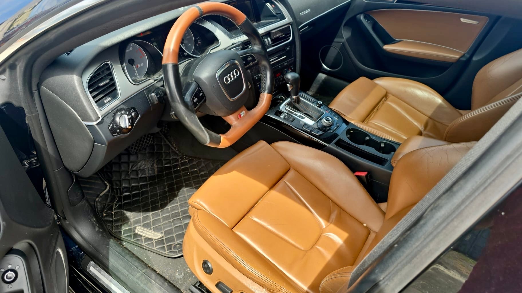 AUDI S5 Sportback 3.0 TFSI quattro S-tronic-image-9