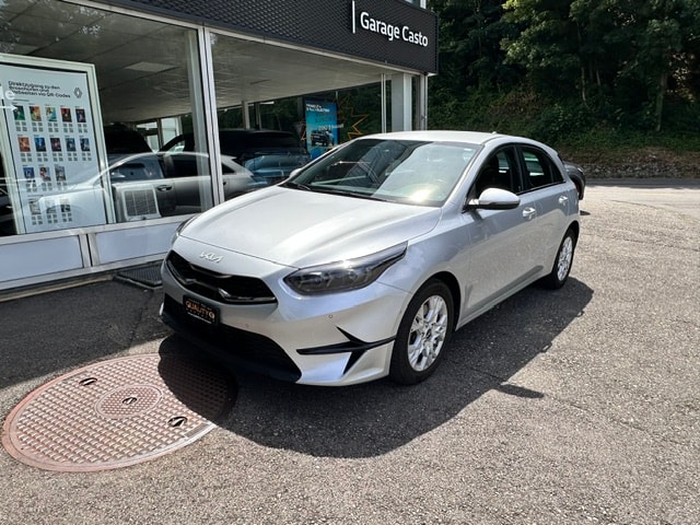KIA Ceed 1.5 T-GDi MHEV Power DCT-showroom-element-3
