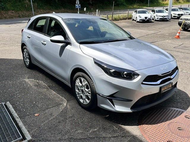 KIA Ceed 1.5 T-GDi MHEV Power DCT-showroom-element-2