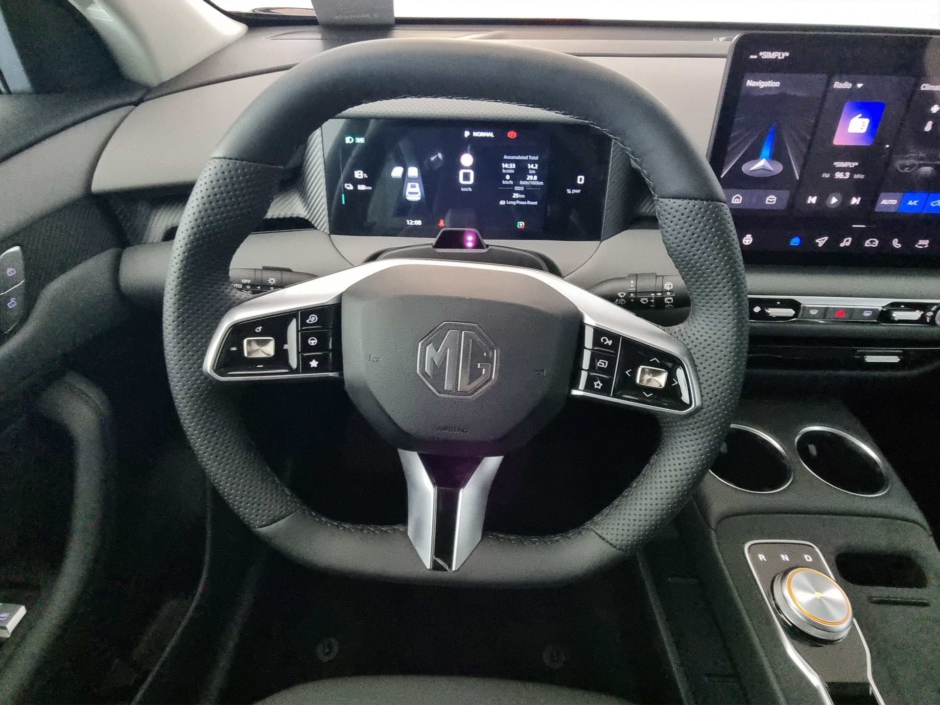 MG MG S5 EV 64kWh Luxury RWD-image-8