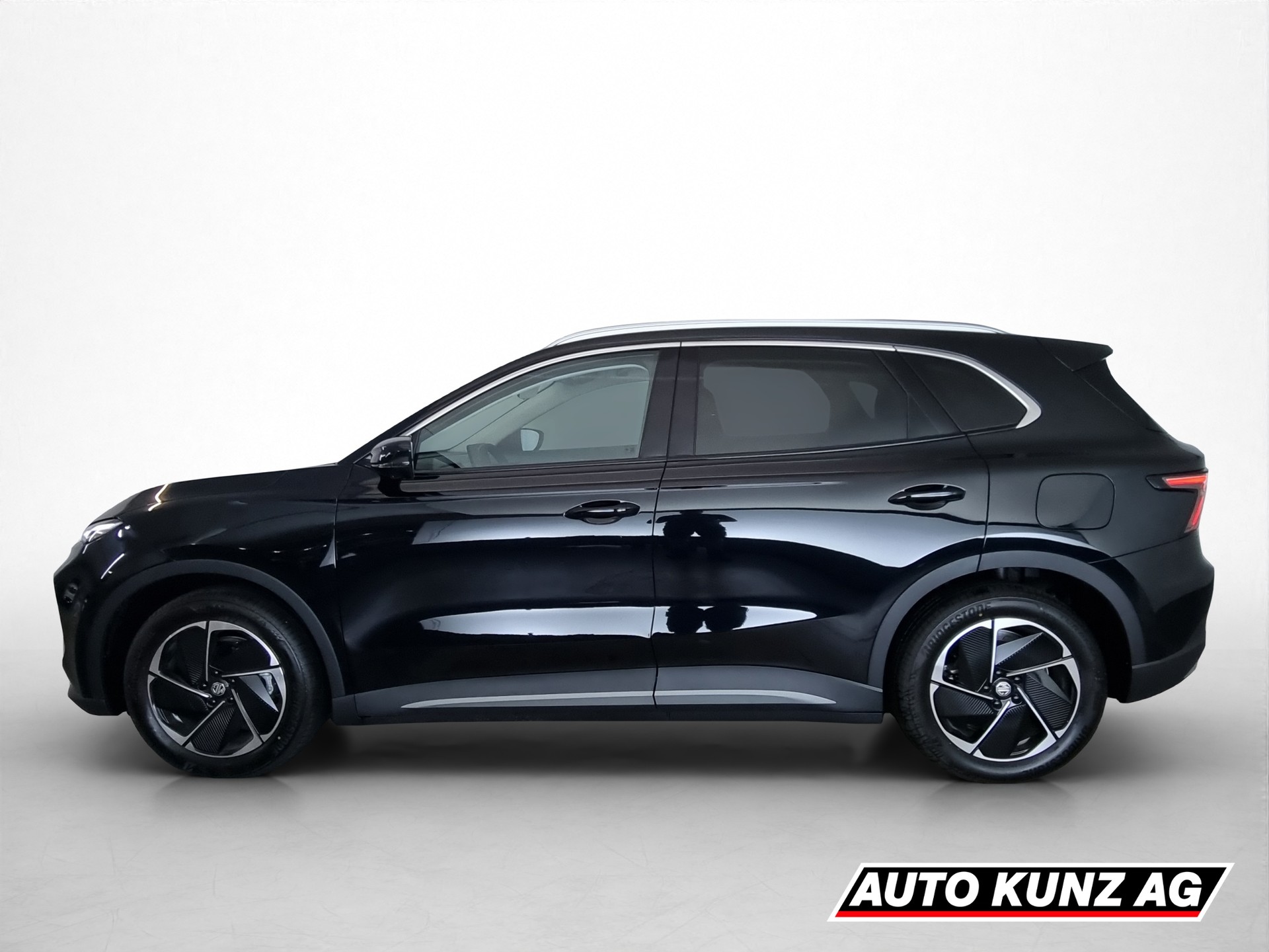 MG MG S5 EV 64kWh Luxury RWD-showroom-element-2