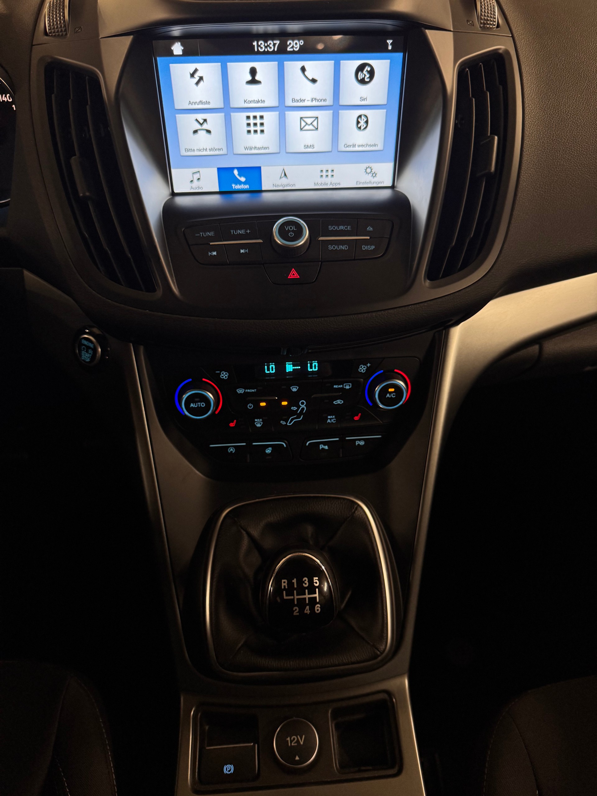 FORD Kuga 1.5 TDCi Titanium 2WD-image-12