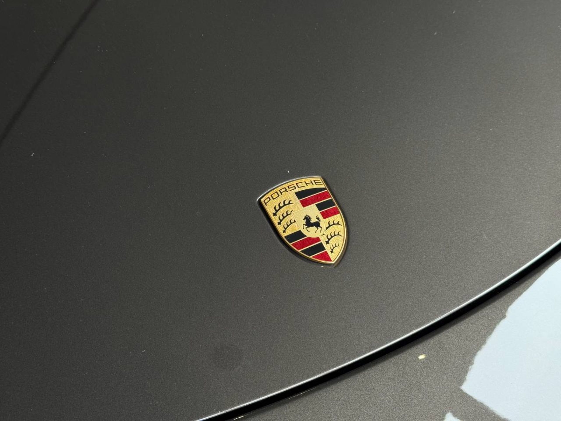 PORSCHE 911 Carrera 4S Cabriolet-image-24