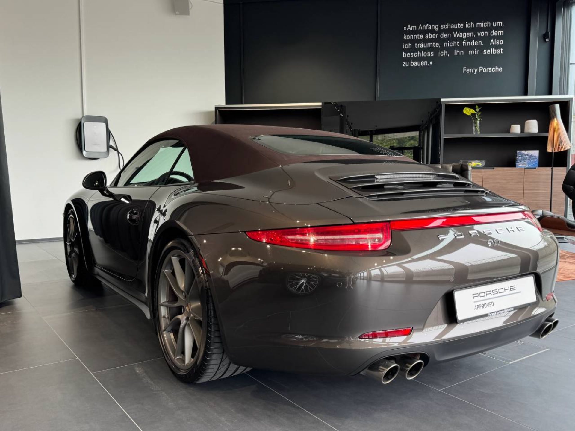 PORSCHE 911 Carrera 4S Cabriolet-showroom-element-2