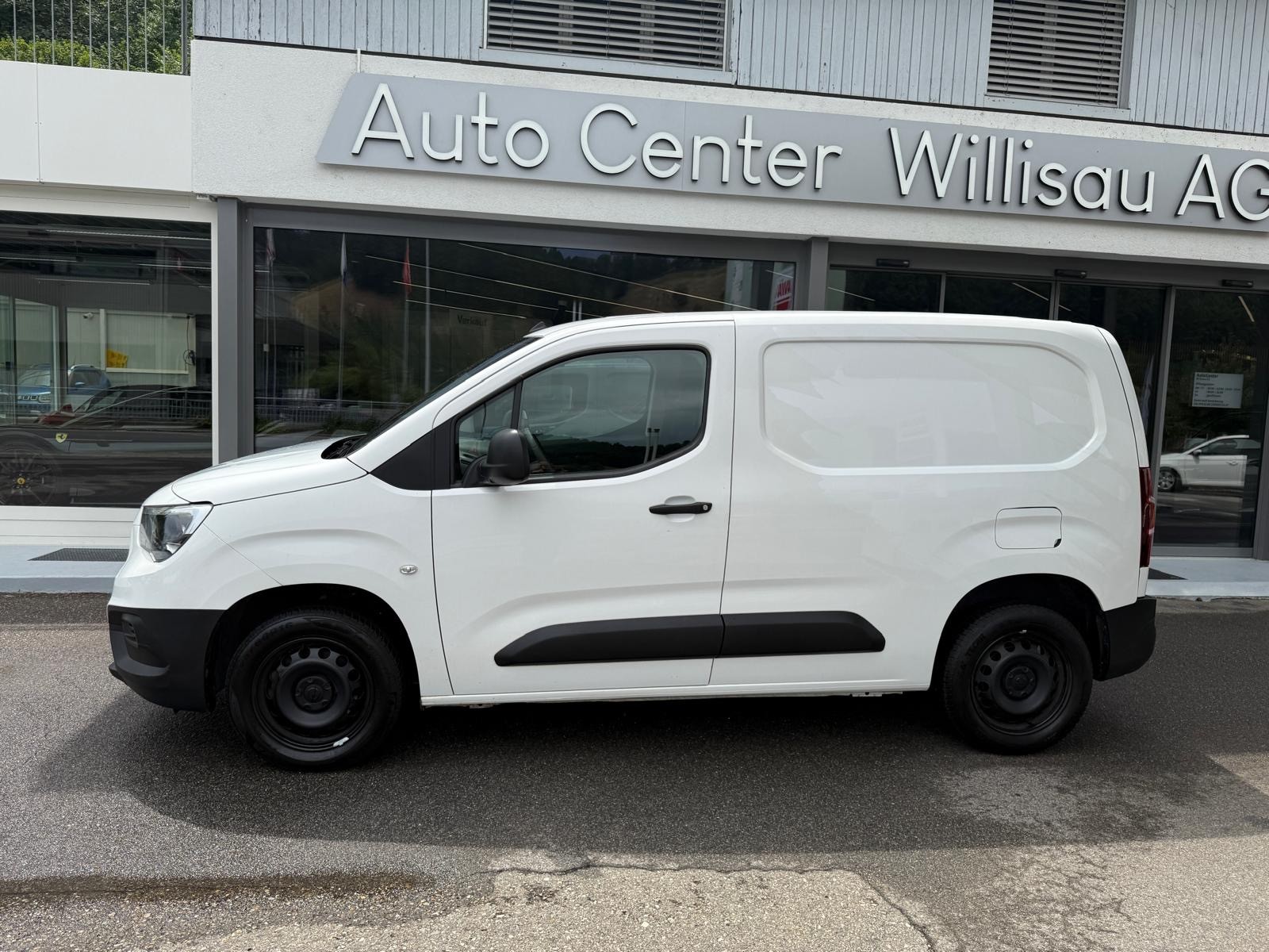 OPEL Combo Cargo 1.5 Diesel-showroom-element-2