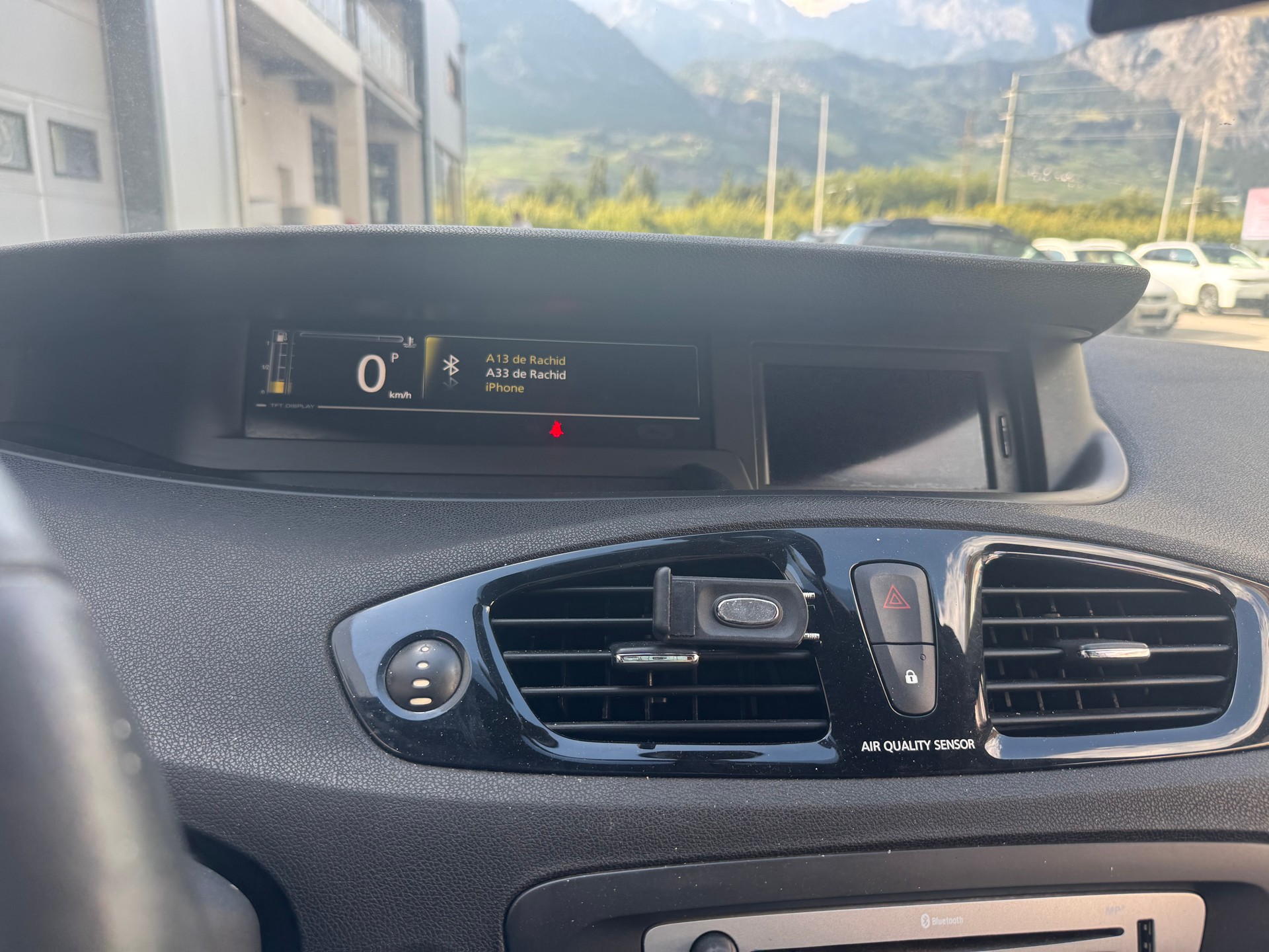 RENAULT Scénic 1.5 dCi Bose EDC-image-8