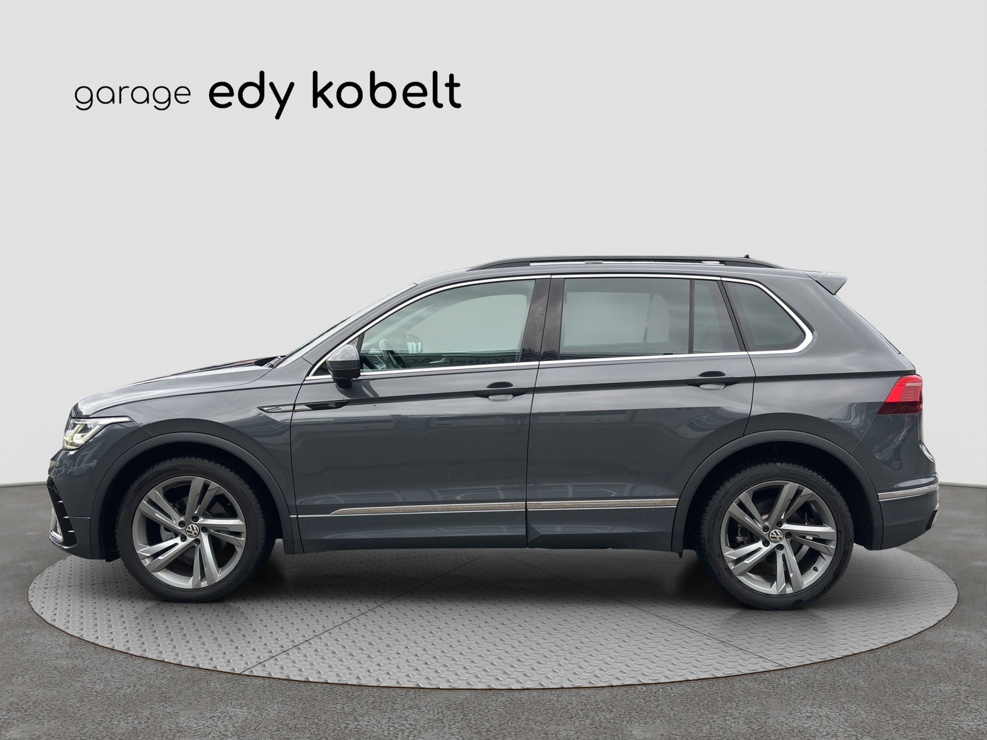 VW Tiguan 2.0 TDI SCR Life 4Motion DSG-showroom-element-1