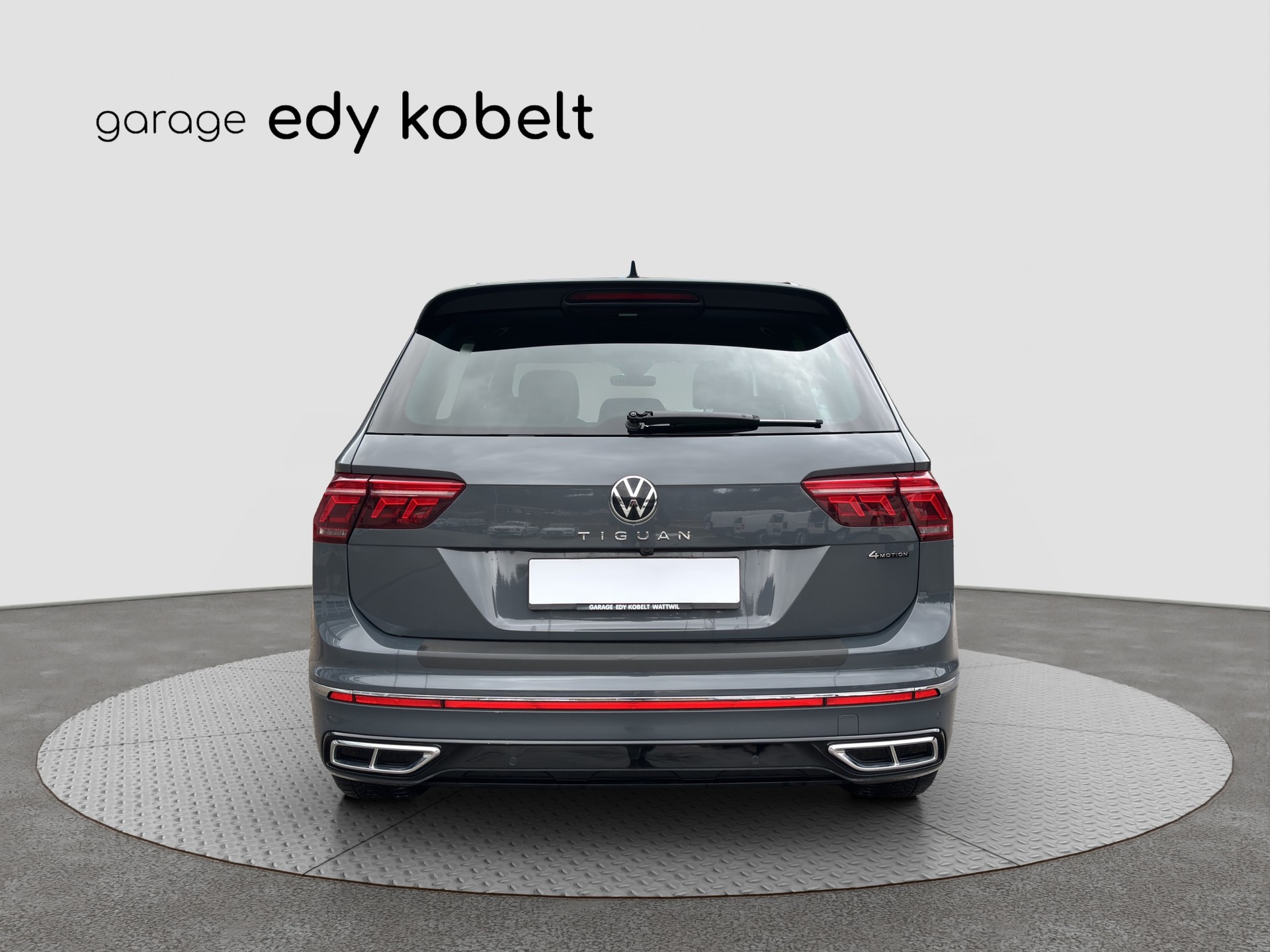 VW Tiguan 2.0 TDI SCR Life 4Motion DSG-image-16