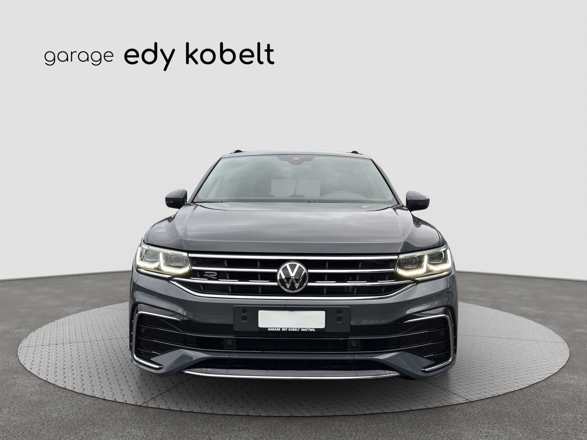 VW Tiguan 2.0 TDI SCR Life 4Motion DSG-showroom-element-2