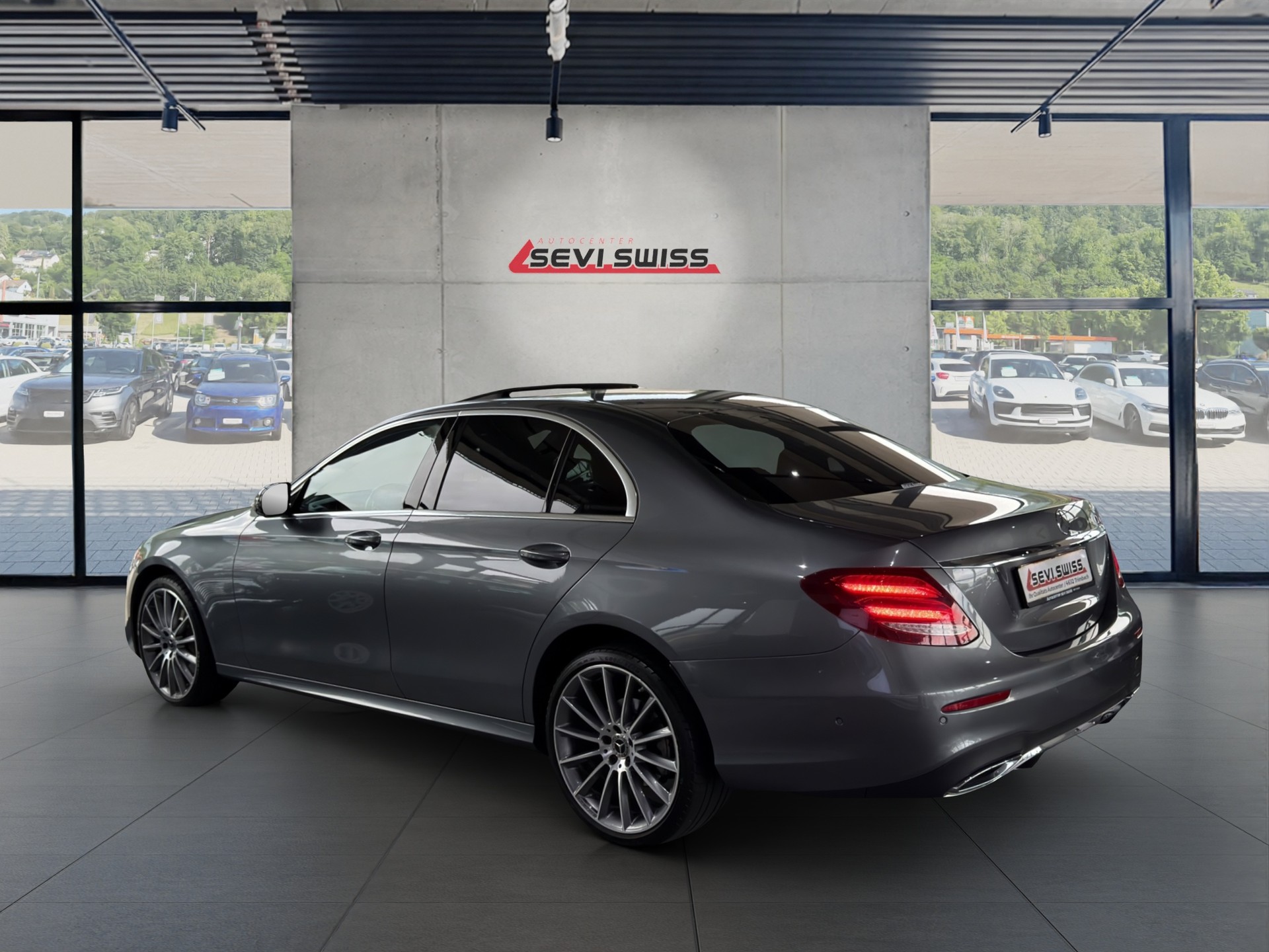 MERCEDES-BENZ E 220 d AMG Line 4Matic 9G-Tronic*Frisch ab MFK,1 Jahr oder 20000km Garantie auf Motor und Getriebe inkl.*-showroom-element-3