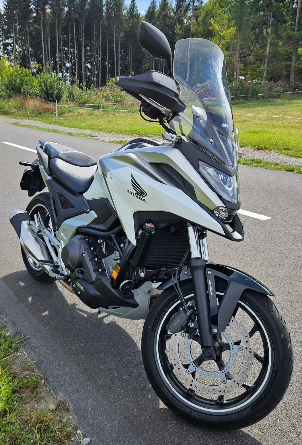 HONDA NC 750 X DCT-showroom-element-3