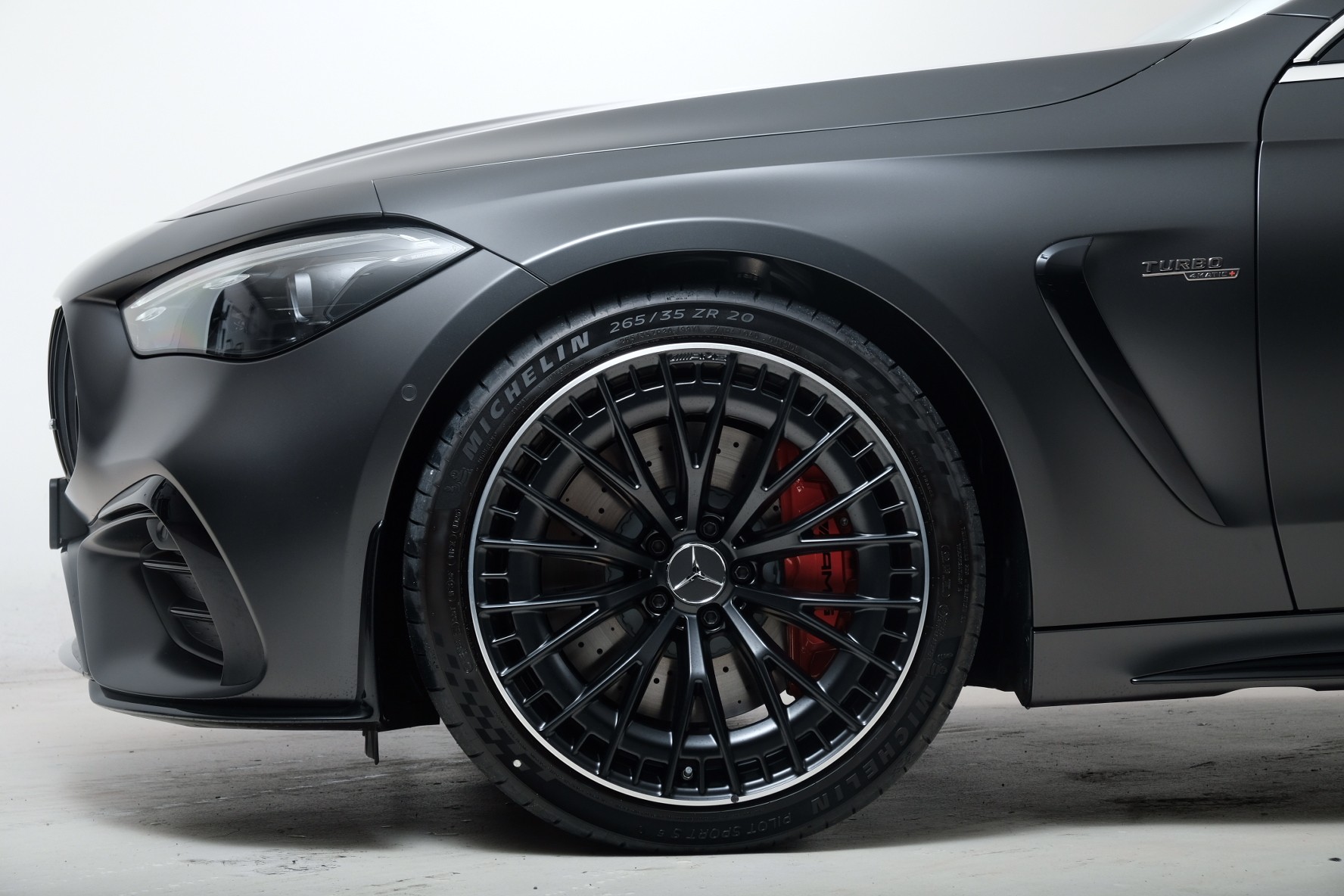 MERCEDES-BENZ CLE 53 AMG 4matic+ C236-showroom-element-3