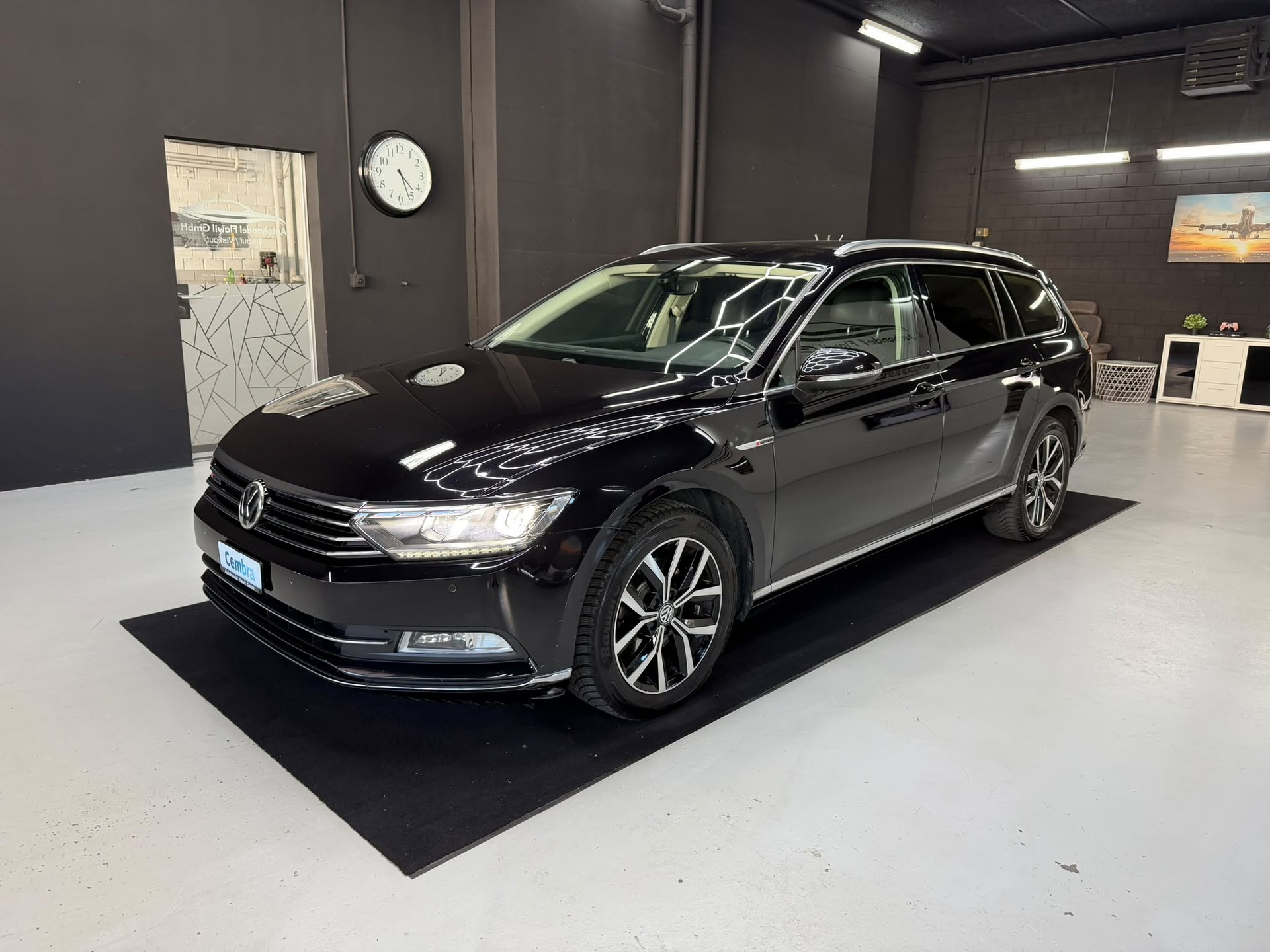 VW Passat Variant 2.0 TDI BMT Highline DSG 4Motion-showroom-element-2