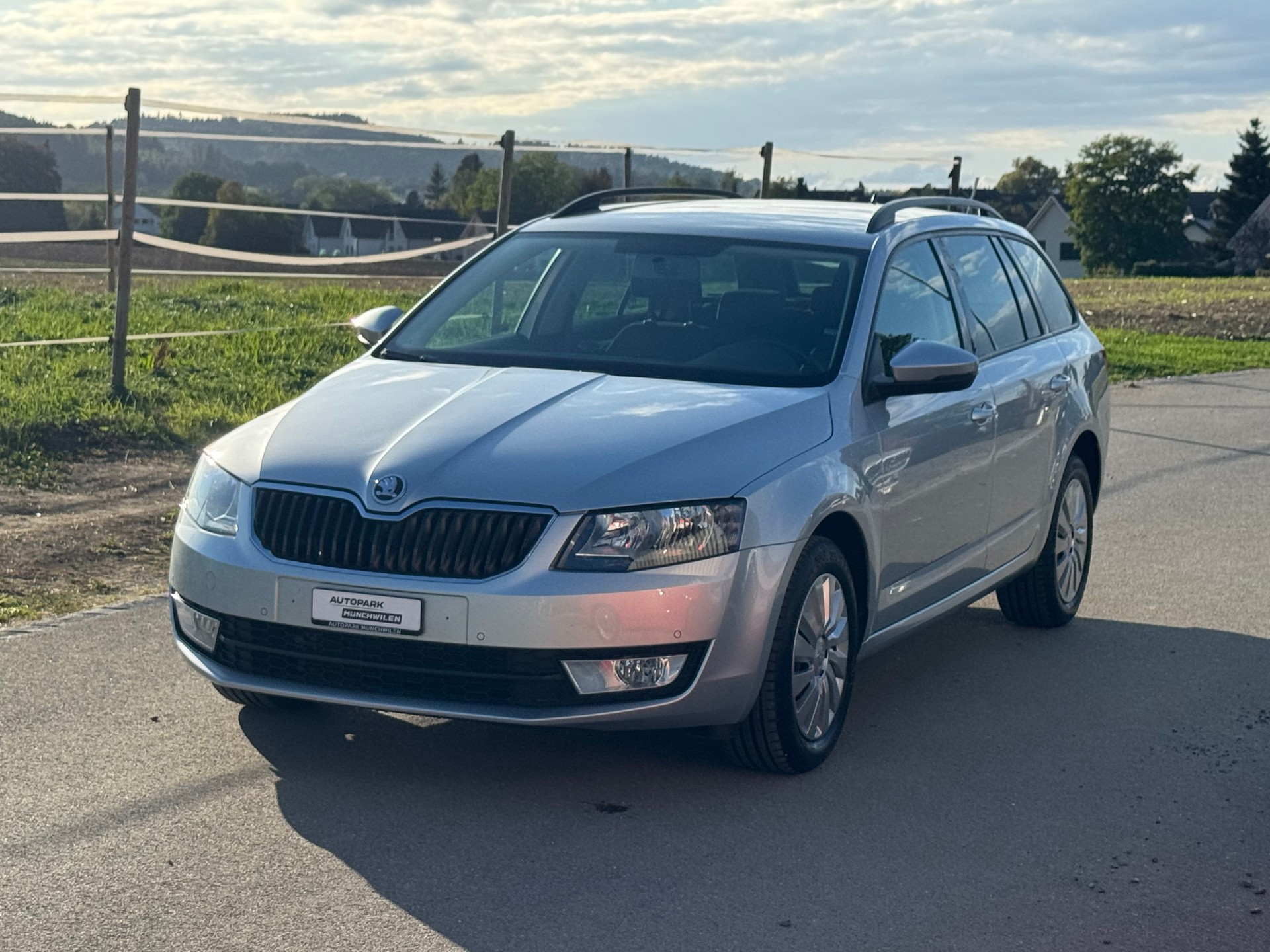 SKODA Octavia Combi 1.4 TSI Ambition DSG