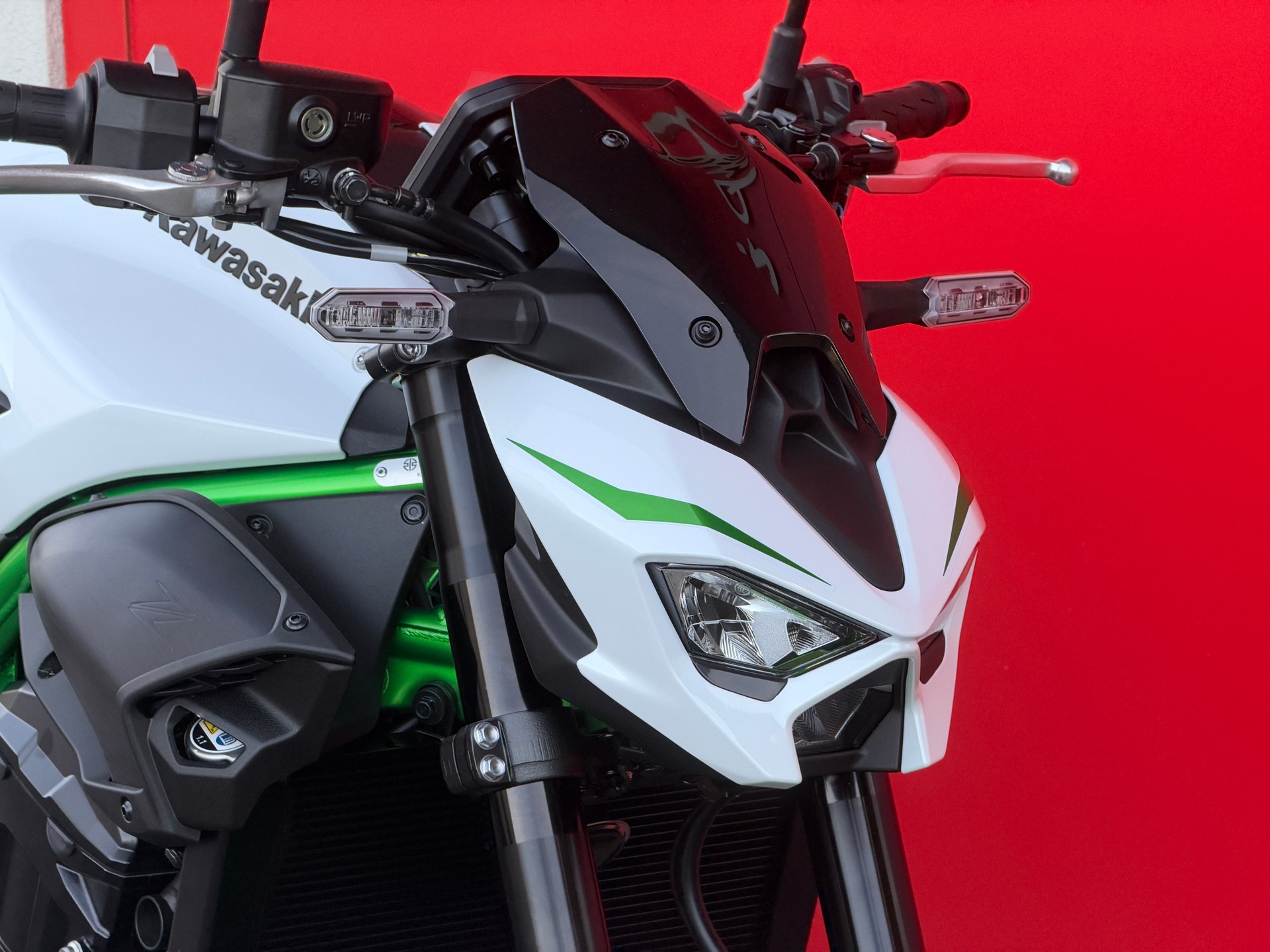 KAWASAKI Z 900-image-10