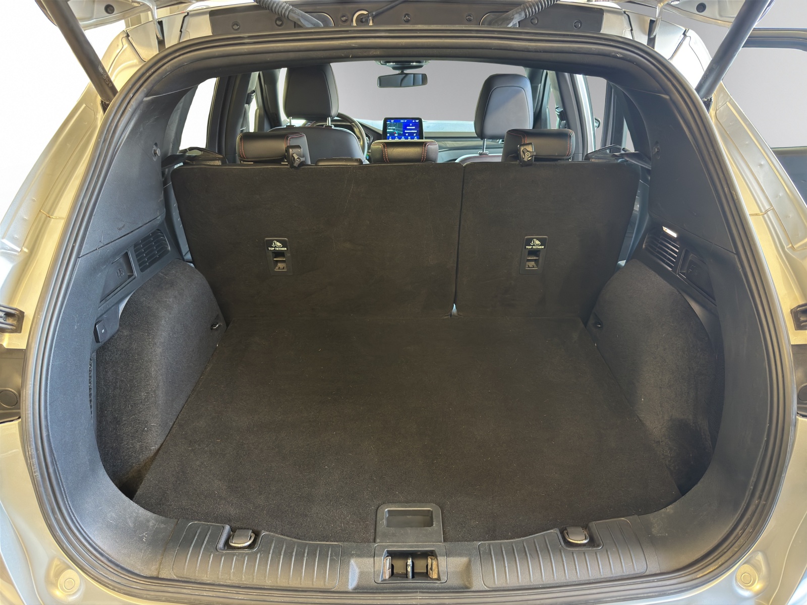 FORD Kuga 2.5 PHEV ST-LineX2WD-image-6