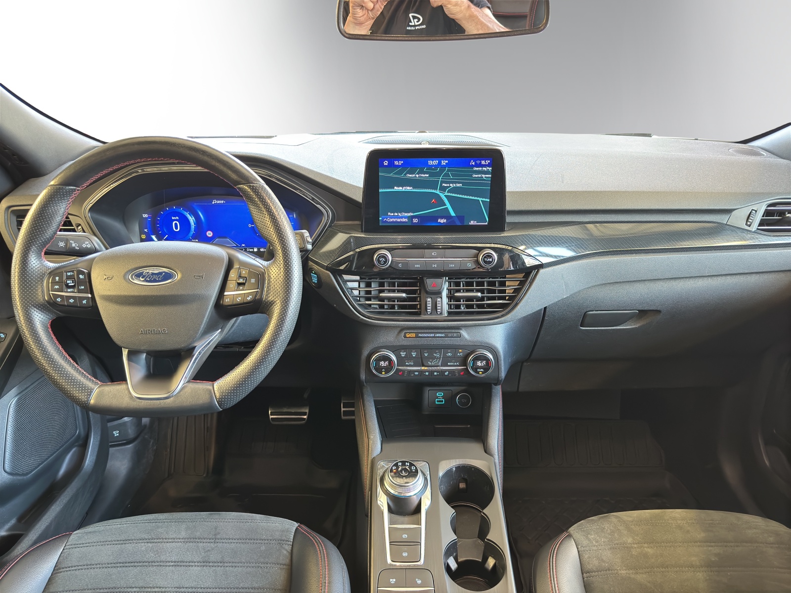 FORD Kuga 2.5 PHEV ST-LineX2WD-image-7