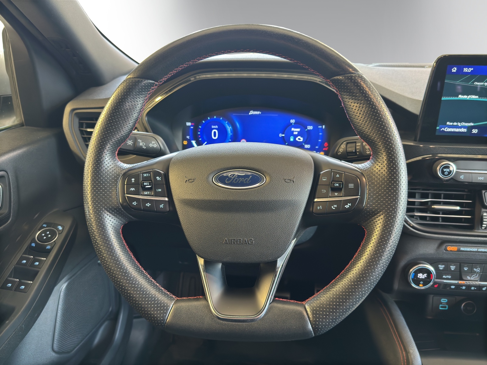 FORD Kuga 2.5 PHEV ST-LineX2WD-image-9