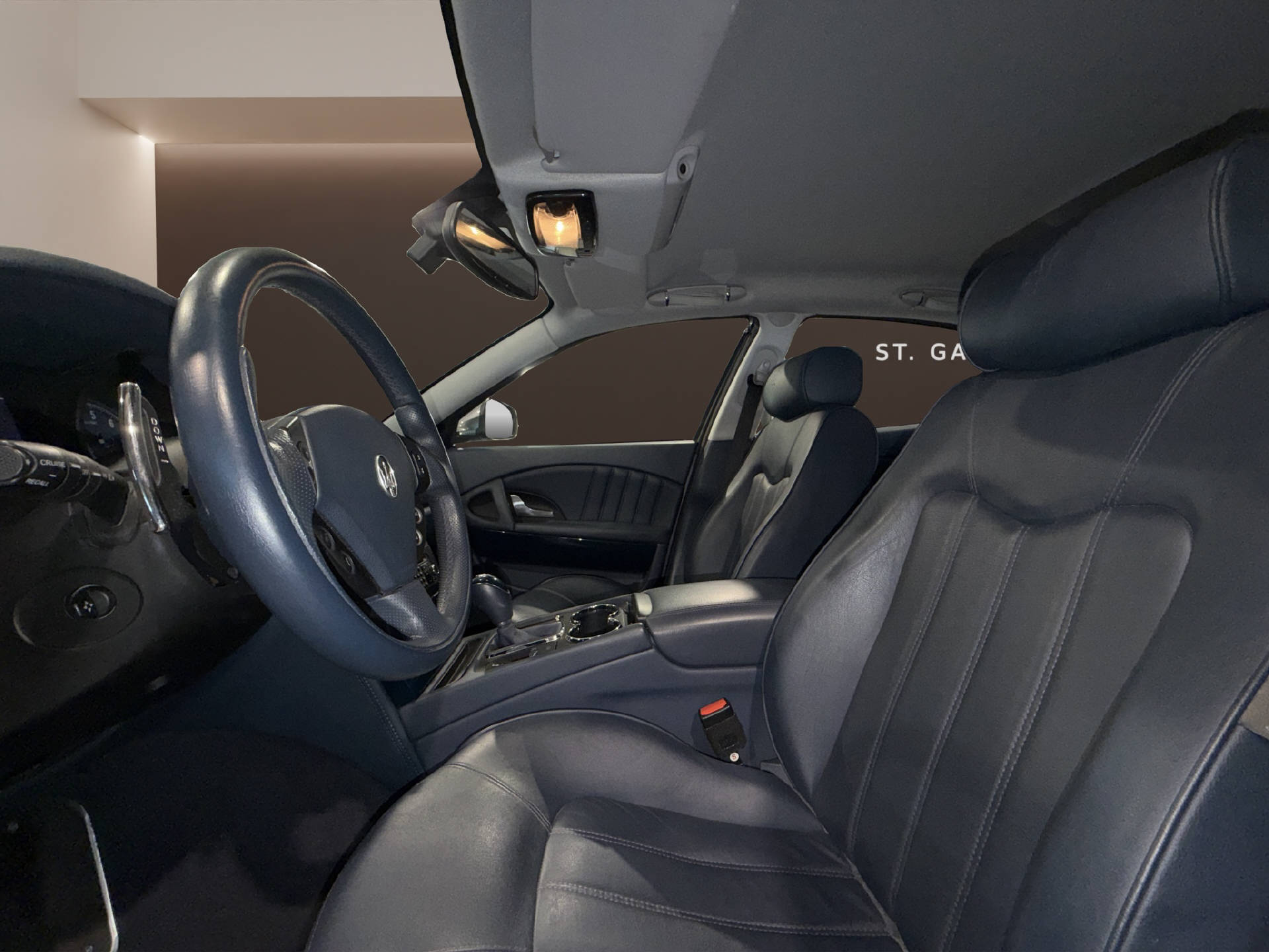 MASERATI Quattroporte 4.2 V8-image-8
