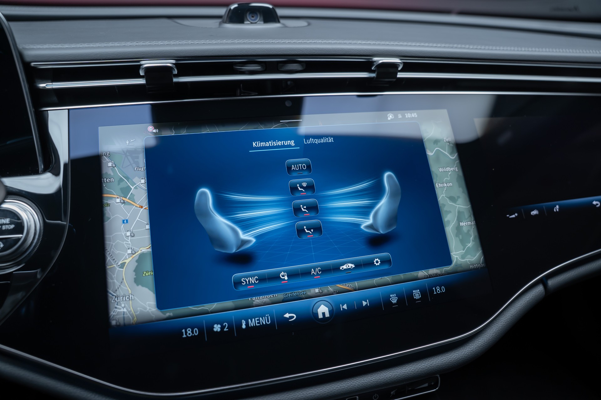 MERCEDES-BENZ E 220 d AMG Line Limousine / Hyperscreen / Panorama-Schiebedach / Burmester-image-31
