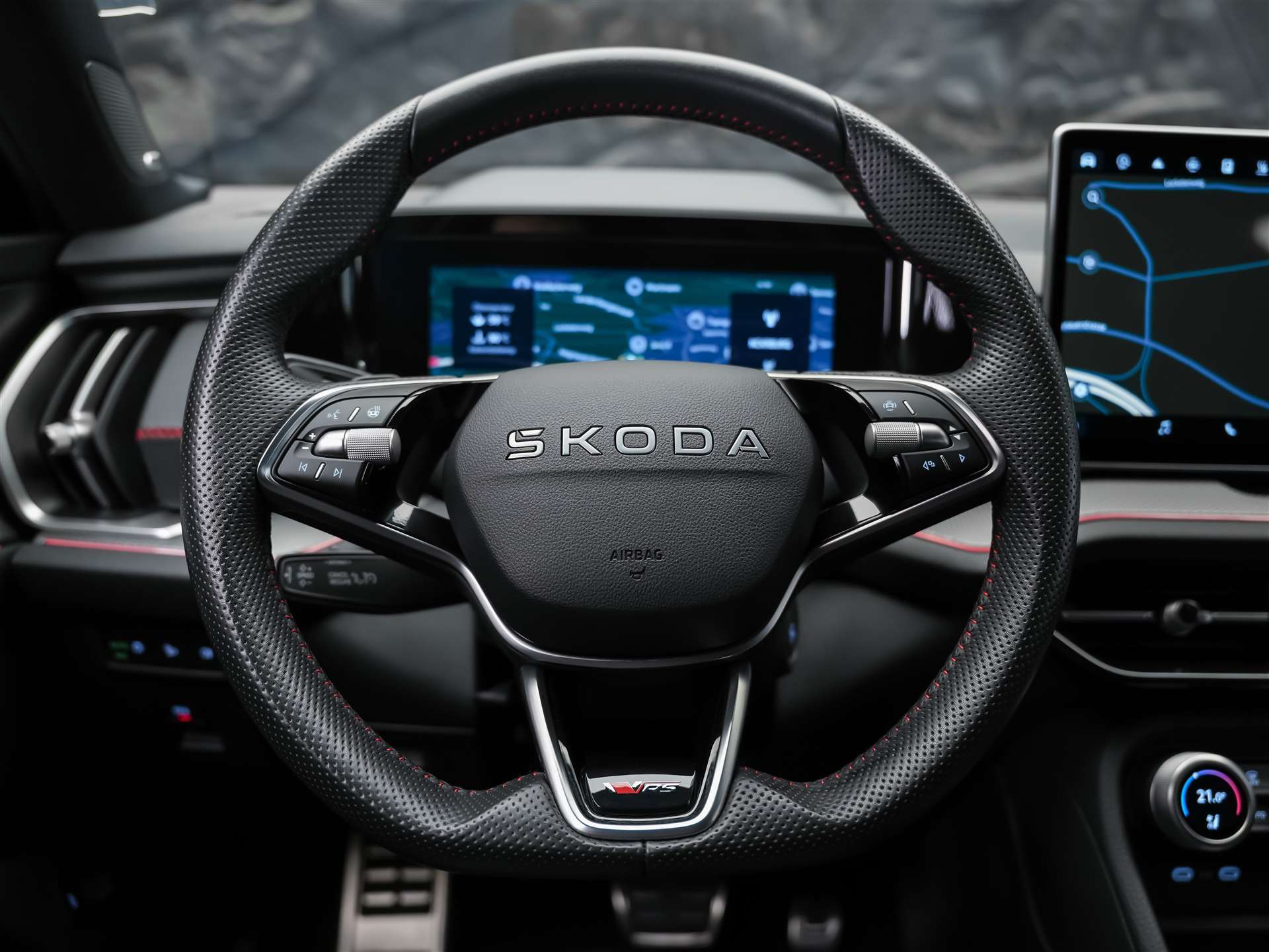 SKODA Kodiaq 2.0 TSI RS 4x4 *Werksgarantie*Head Up*Standheizung*Sitzbelüftung*-image-27