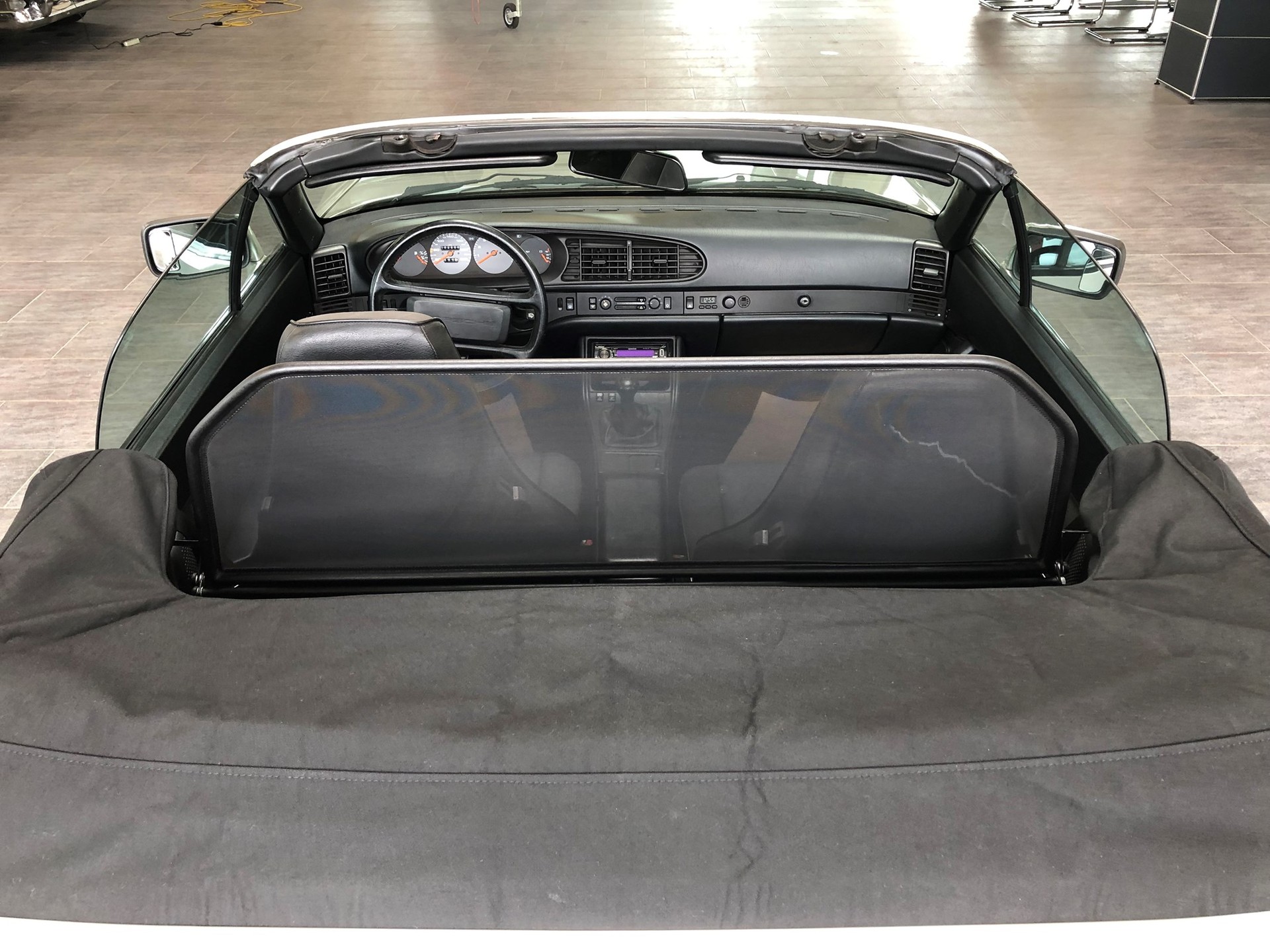 PORSCHE 944 S2 Cabriolet-image-10