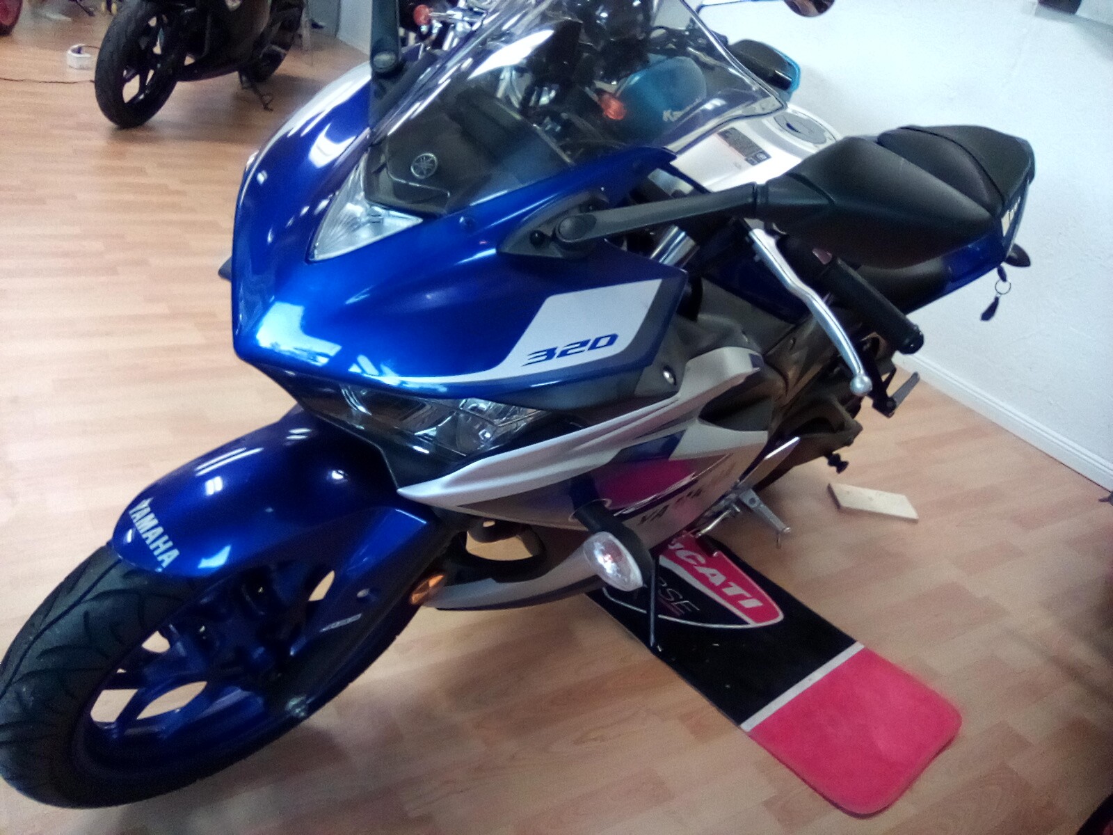 YAMAHA YZF-R3 ABS-image-3