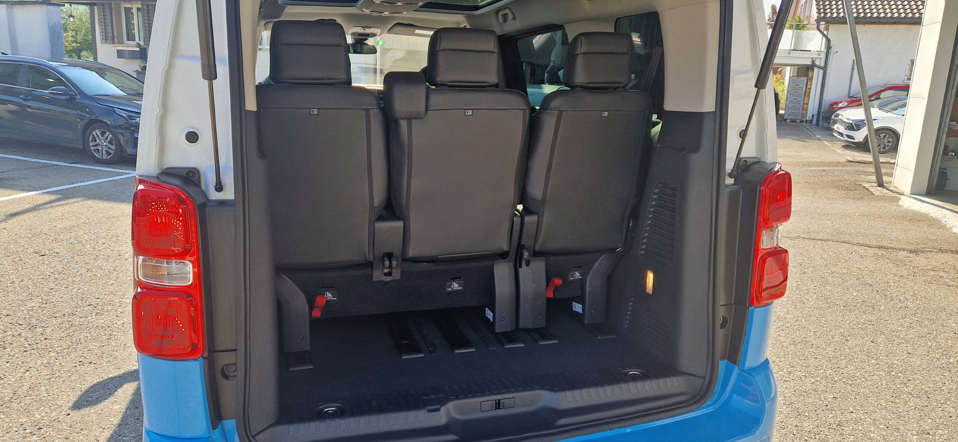 TOYOTA PROACE Verso L1 2.0 D VIP-image-9