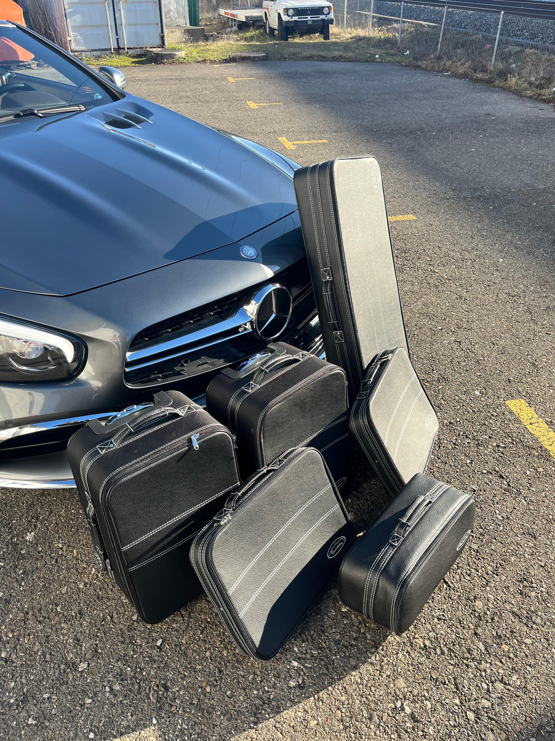 MERCEDES-BENZ SL 63 AMG Speedshift One to One Vollausstattung Werksumbau SL65-image-12