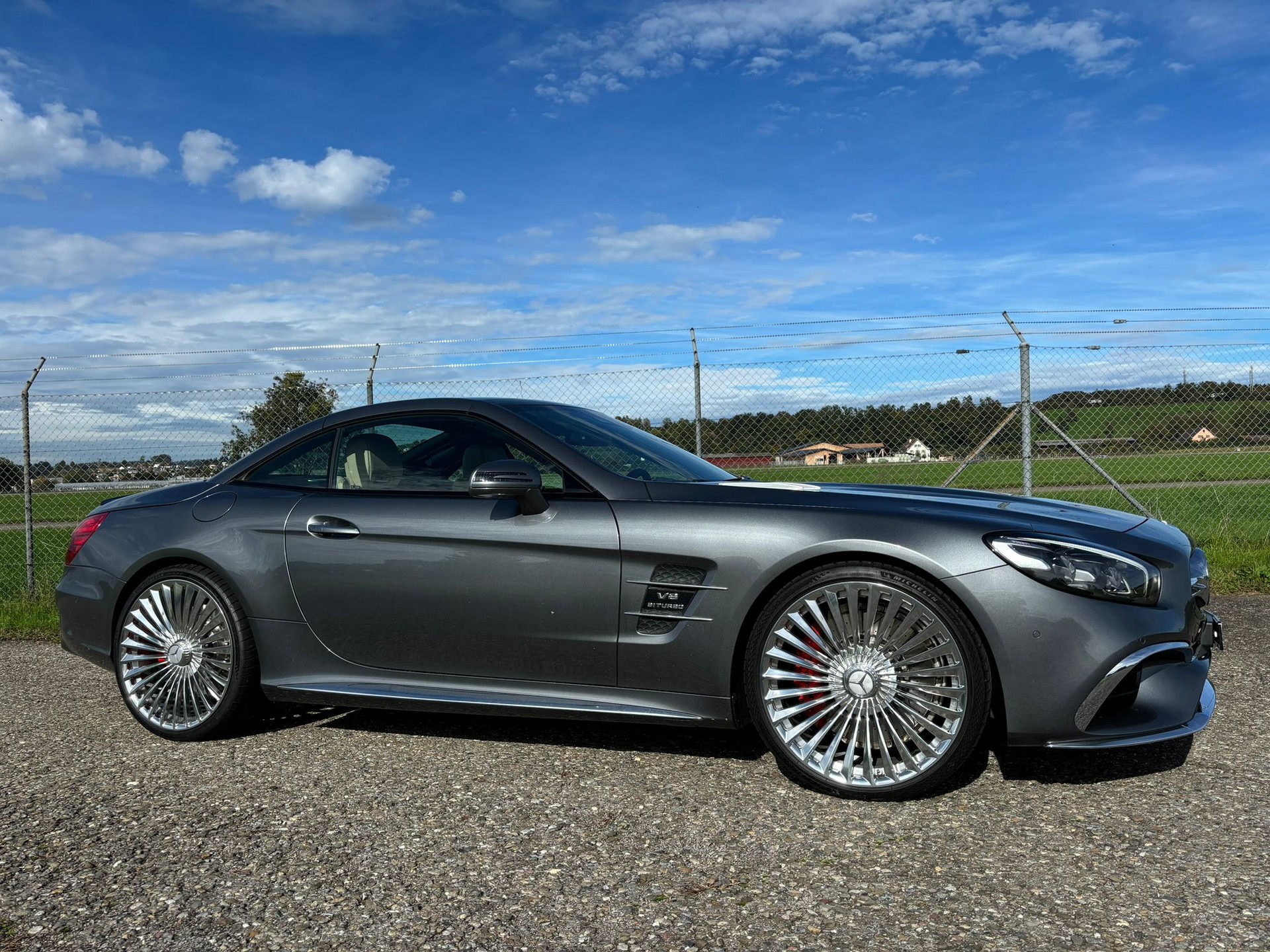 MERCEDES-BENZ SL 63 AMG Speedshift One to One Vollausstattung Werksumbau SL65-image-5