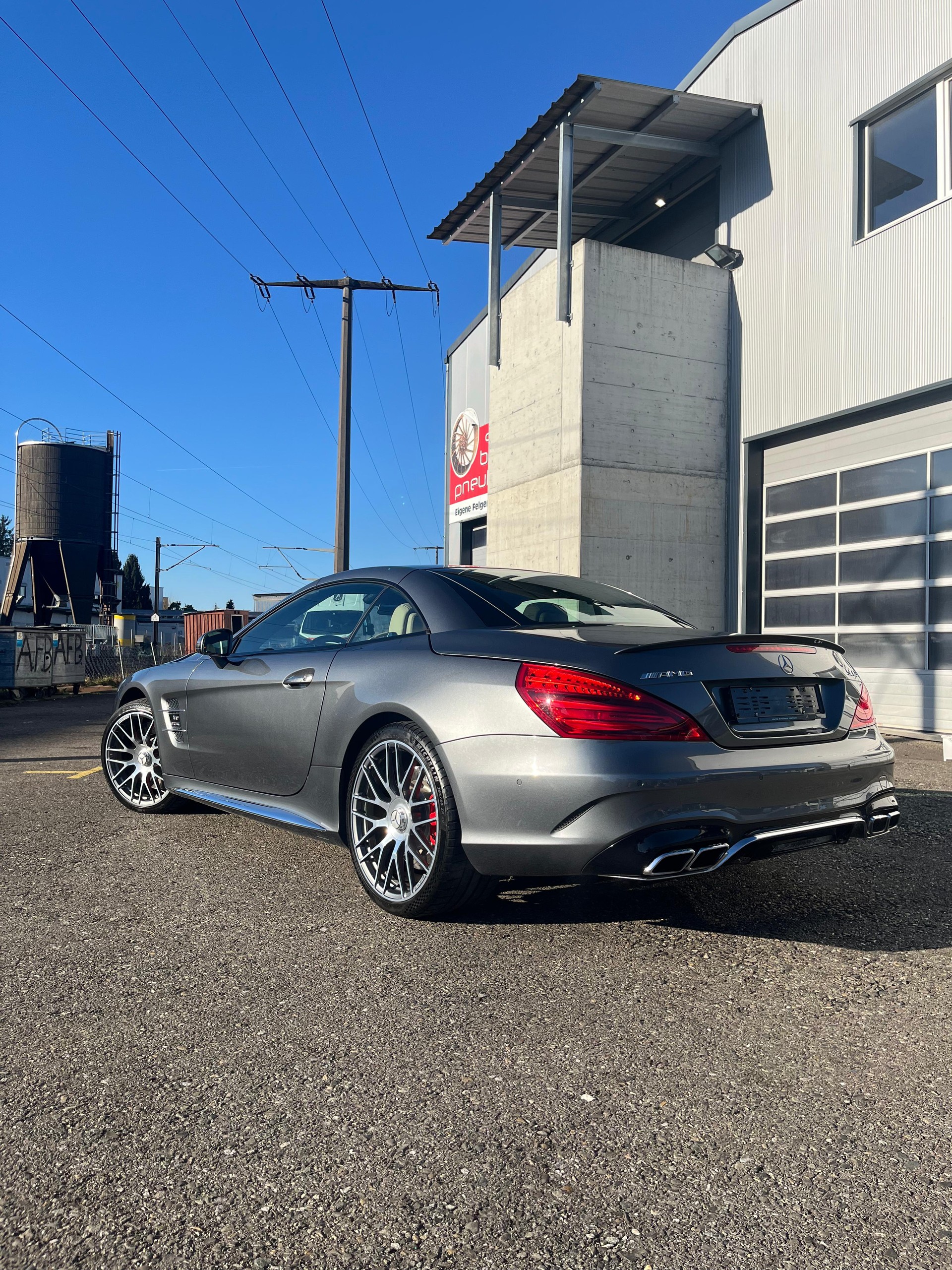 MERCEDES-BENZ SL 63 AMG Speedshift One to One Vollausstattung Werksumbau SL65-image-17