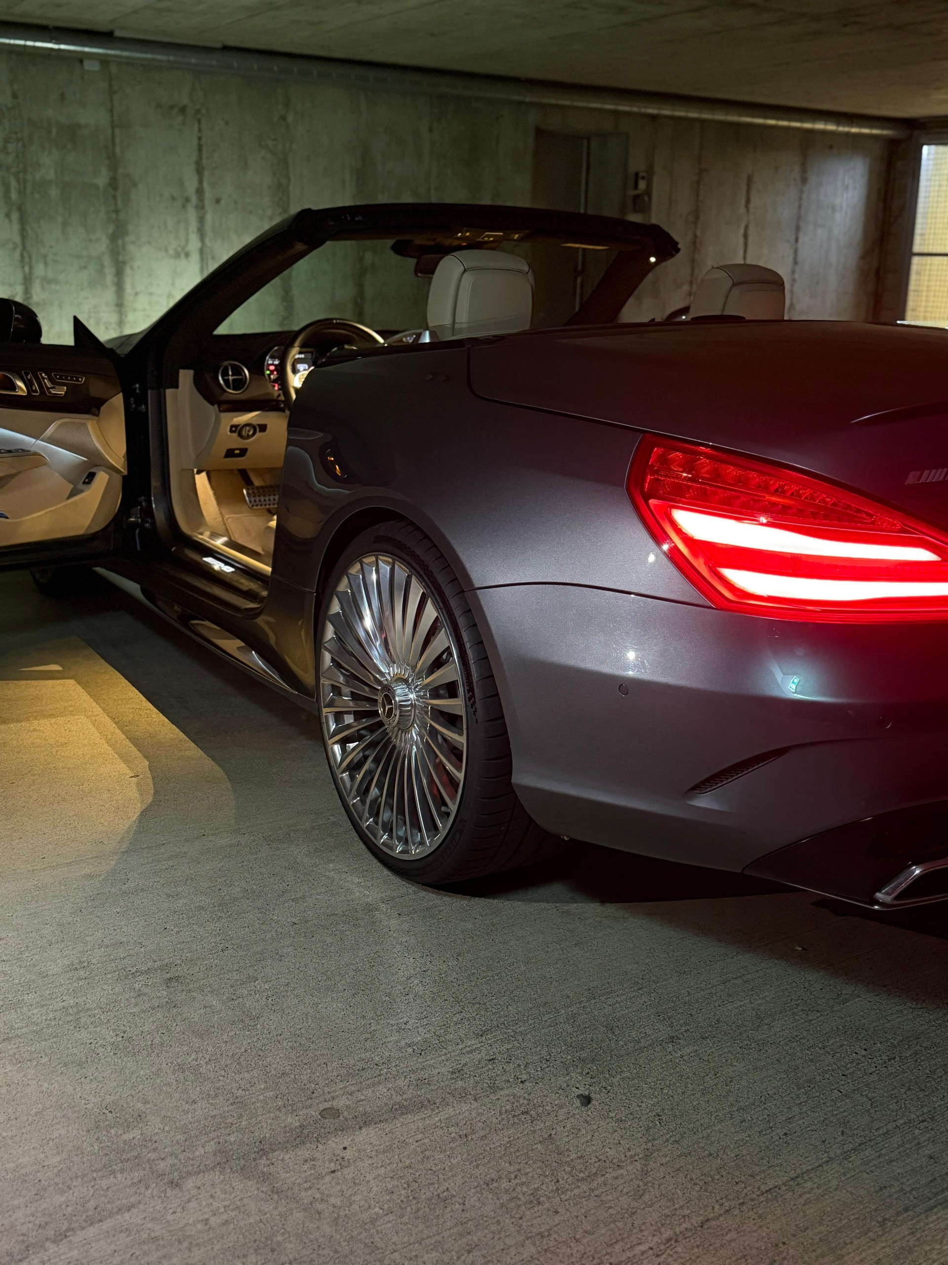 MERCEDES-BENZ SL 63 AMG Speedshift One to One Vollausstattung Werksumbau SL65-image-20