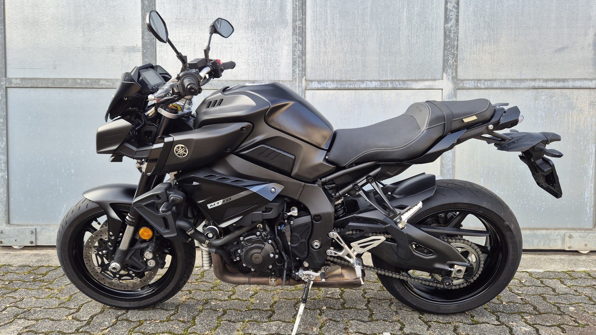 YAMAHA MT-10 ABS-image-1