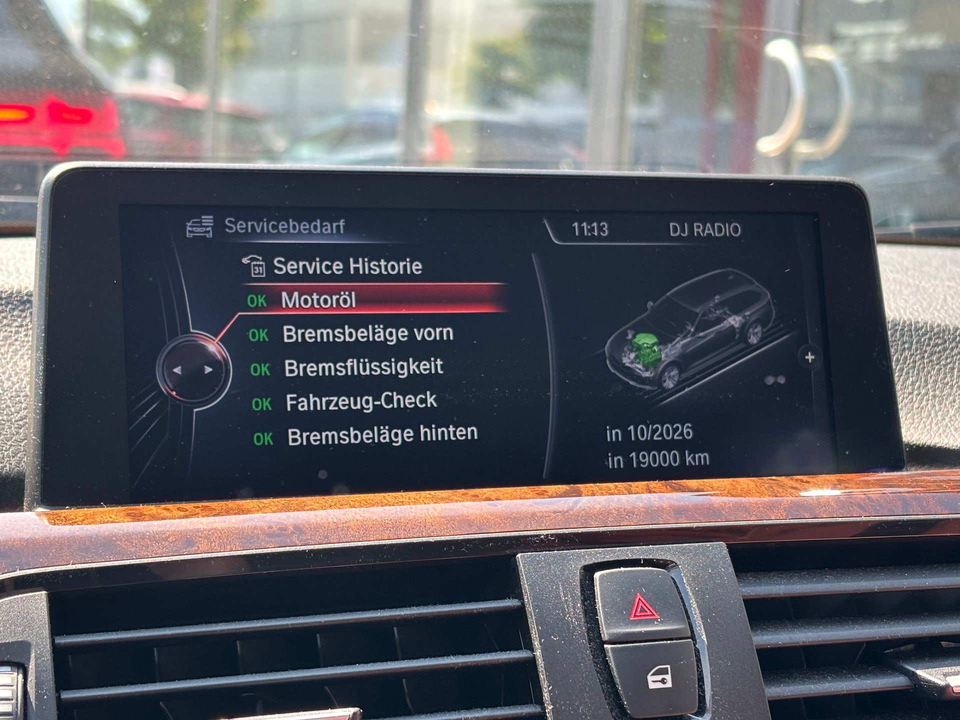 BMW 328i xDrive Touring Luxury Line Steptronic-image-14