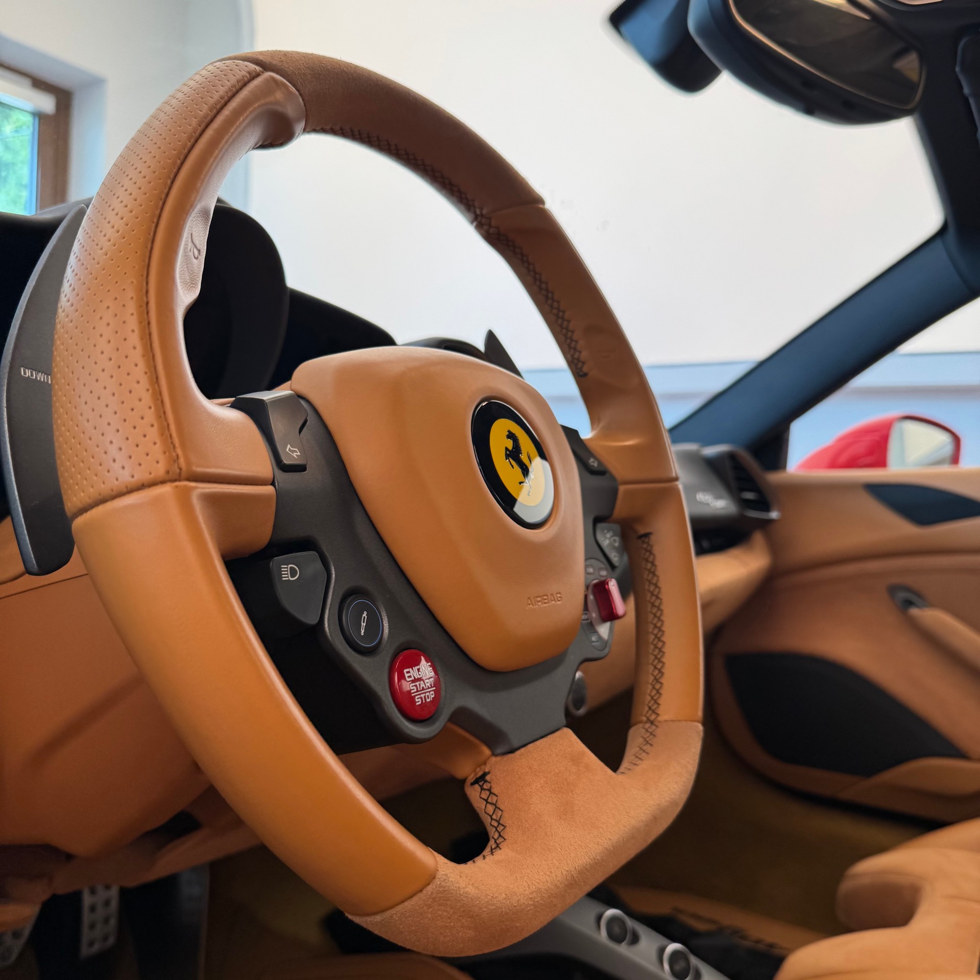 FERRARI 488 Spider 3.9 V8-image-7