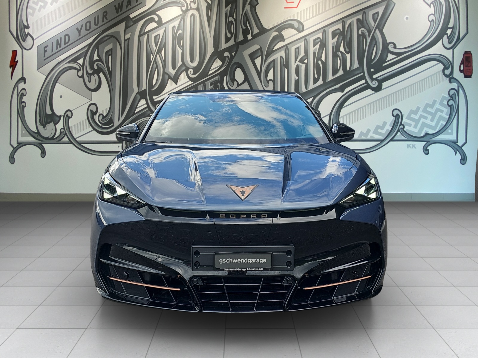 CUPRA Tavascan 77 kWh Edge 4D-showroom-element-1