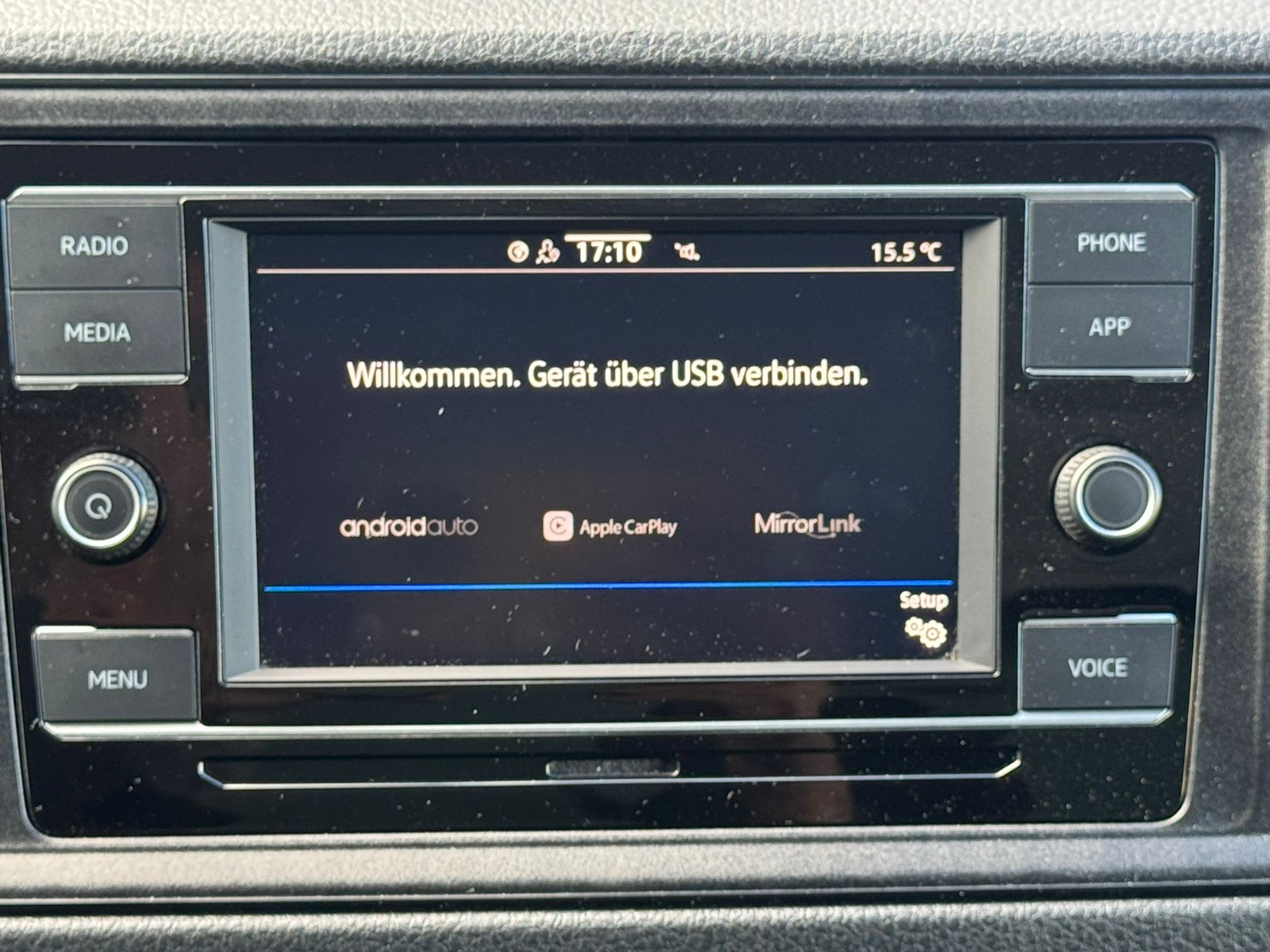 VW Crafter 35 2.0 TDI Koffer/Hebebuhne Champion L4 A-image-9