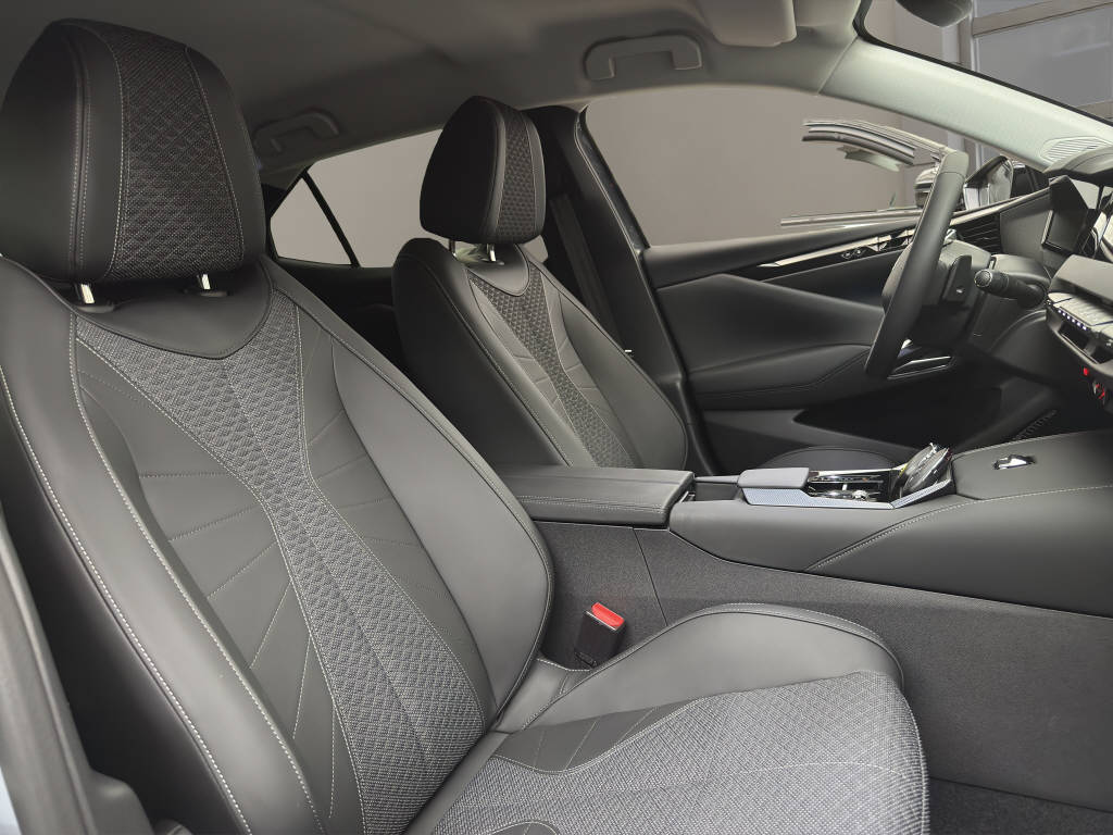 DS AUTOMOBILES No4 HYBRIDE 145 e-DCS6 Pallas-image-5