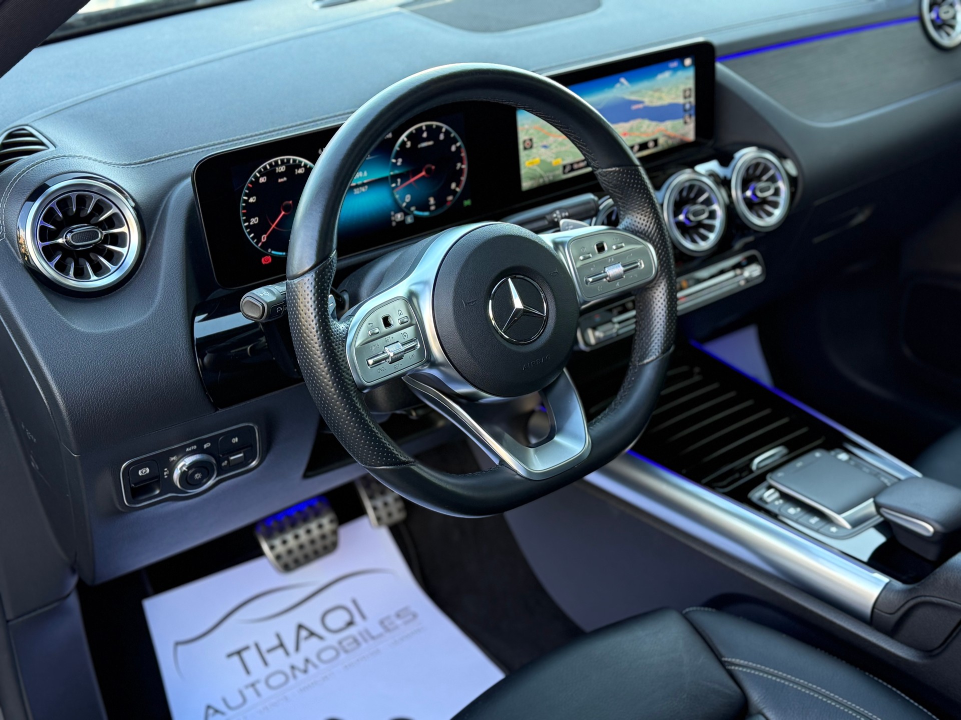 MERCEDES-BENZ GLA 200 AMG Line 7G-DCT GREY MATT-image-11