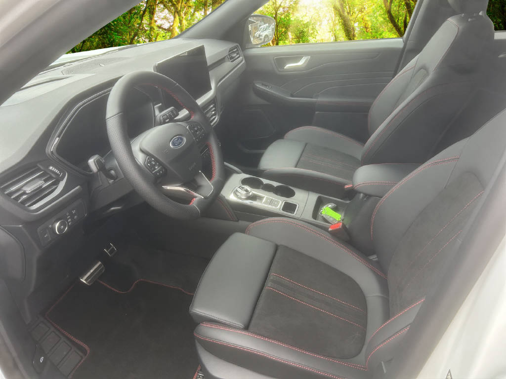 FORD Kuga 2.5 Hybrid ST-Line X 4x4-image-5