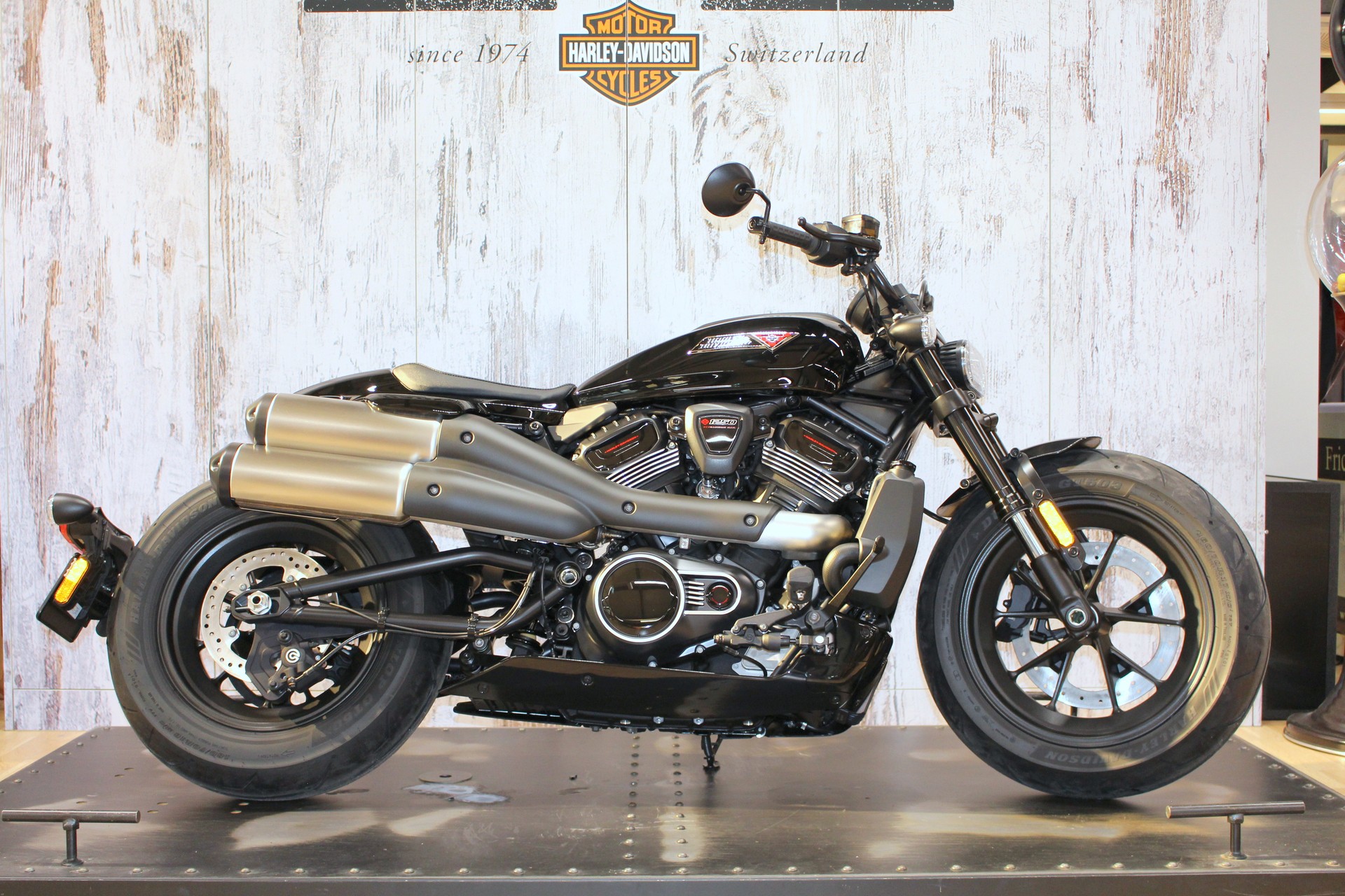 HARLEY-DAVIDSON RH1250S Sportster S-image-1