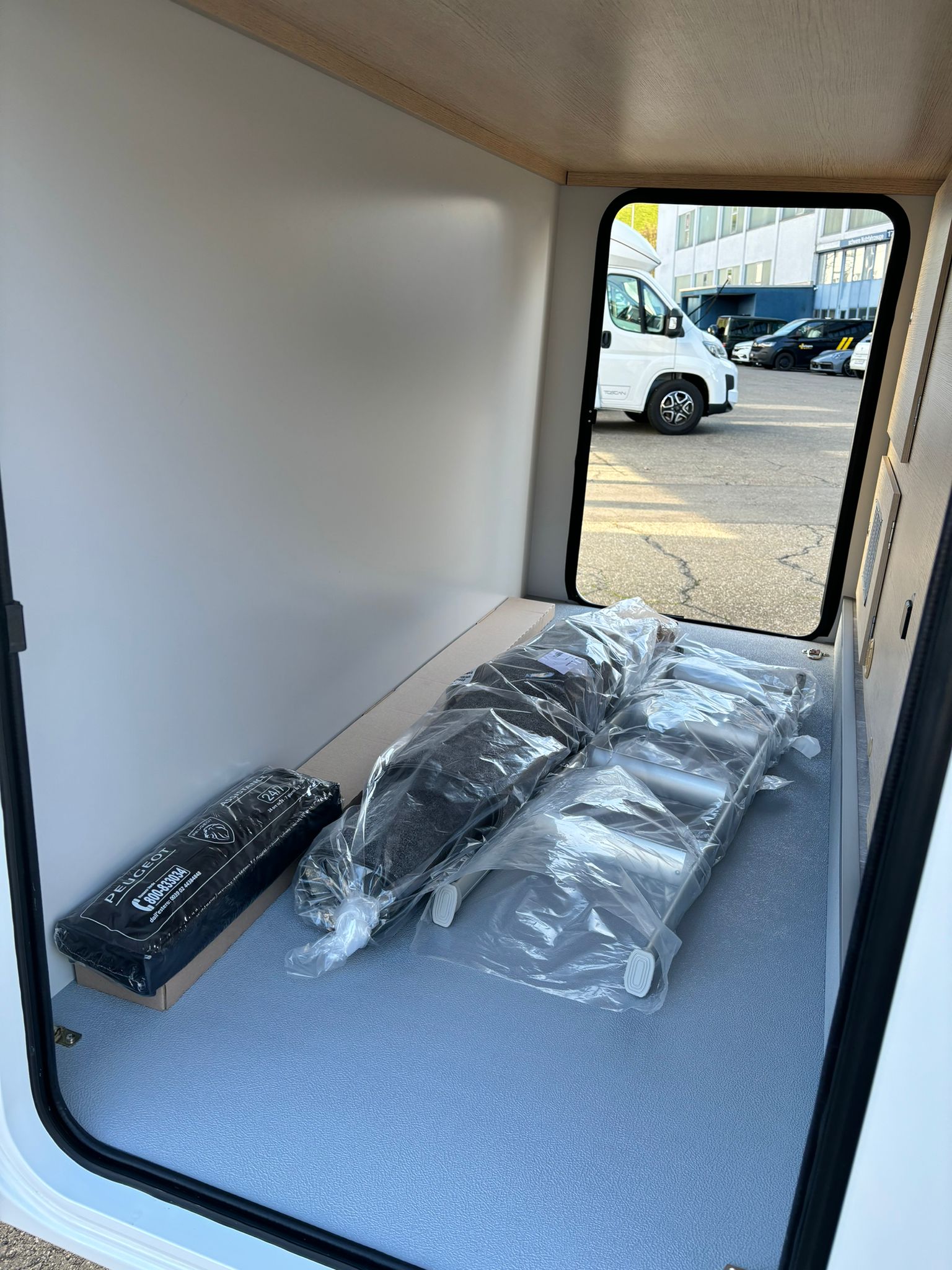 GIOTTILINE Citroen CX66 Compact Van-image-4
