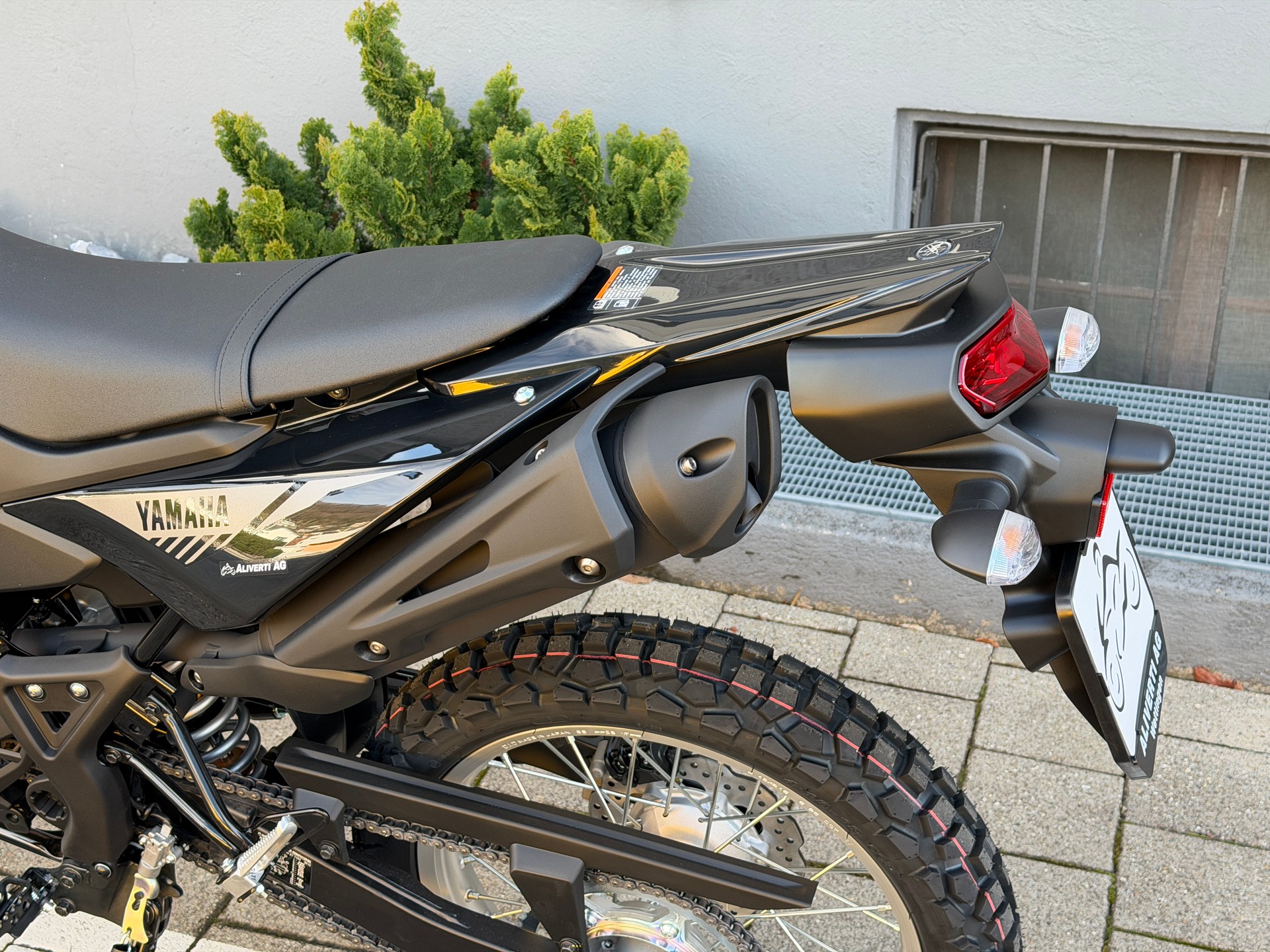 YAMAHA WR 125 R 2026-image-6