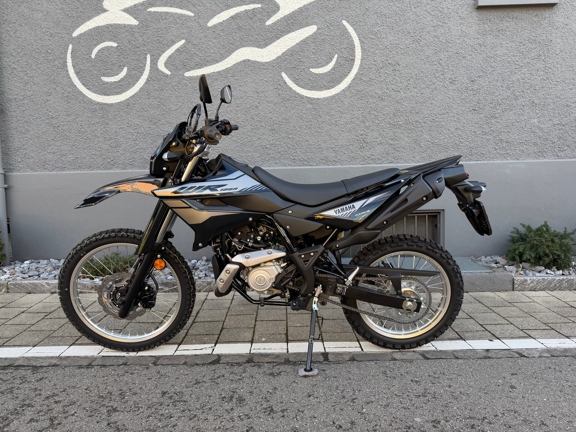 YAMAHA WR 125 R 2026-image-4