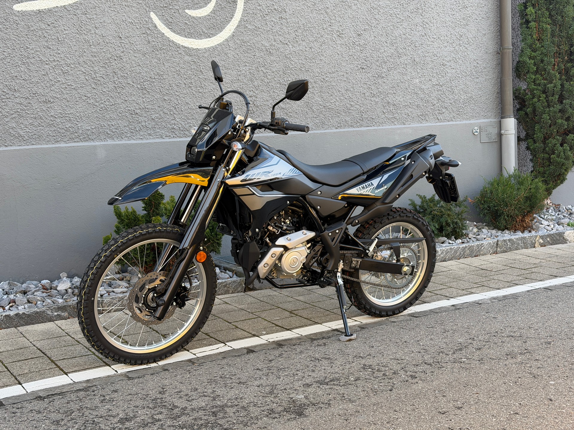 YAMAHA WR 125 R 2026-image-0
