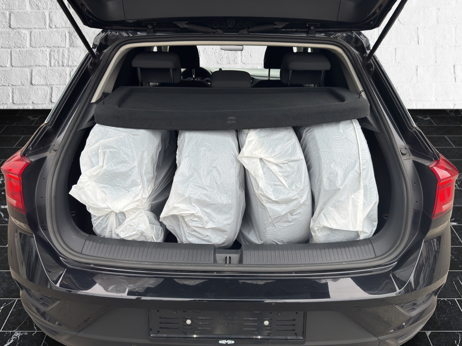 VW T-Roc 1.0 TSI Value-image-26