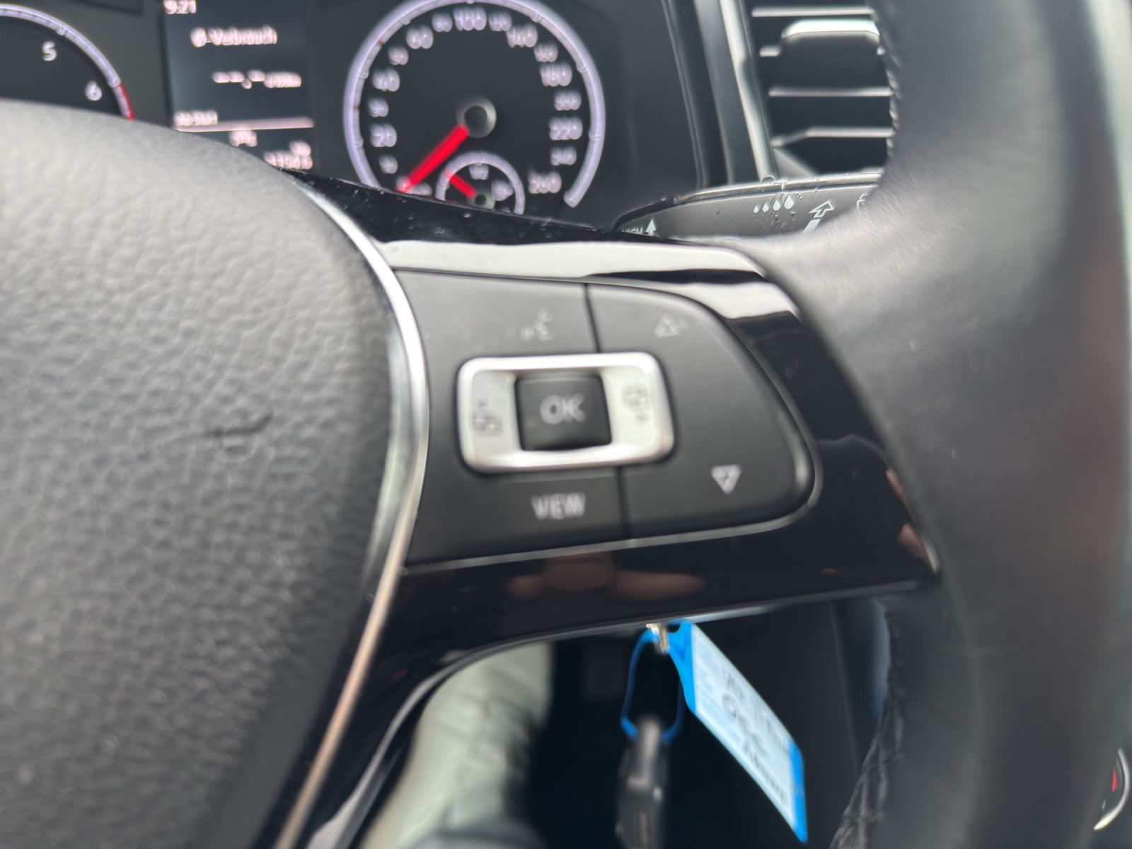 VW T-Roc 1.0 TSI Value-image-14