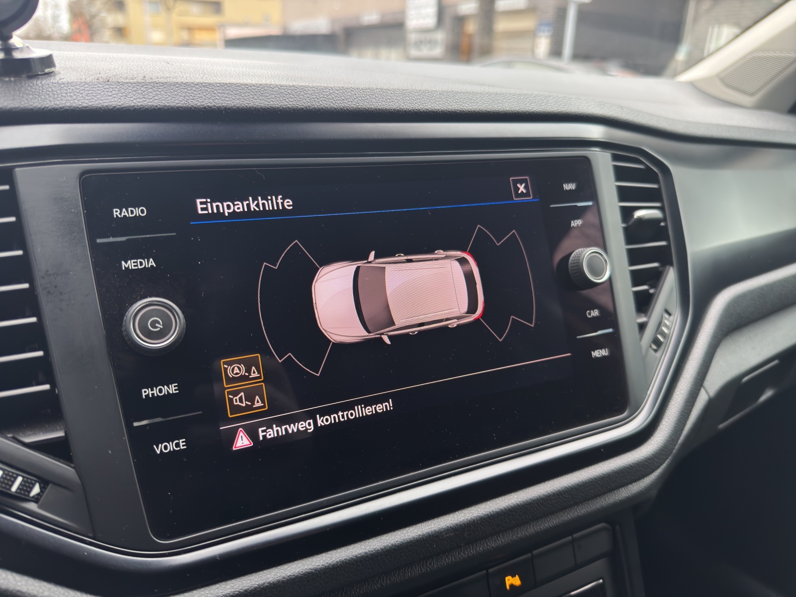 VW T-Roc 1.0 TSI Value-image-20