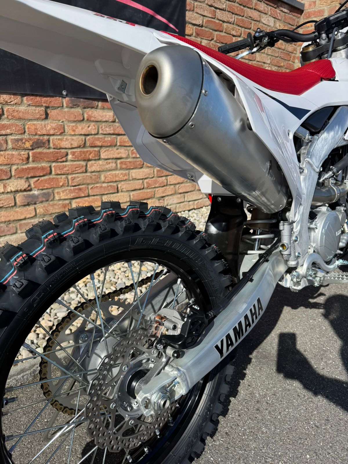 YAMAHA YZ250F 70th Anniversary Edition-image-7
